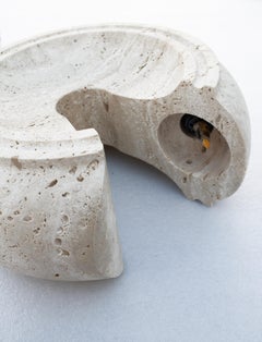 Giuliano Cesari, lampe de bureau sculpturale en travertin pour Nucleo Sorman, Italie, 1970