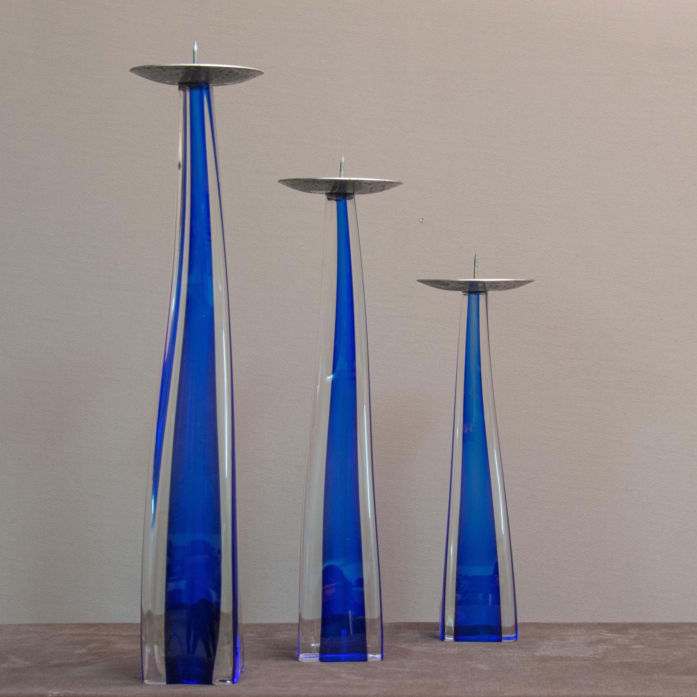 Modern SignedGiuliano Tosi Set of Three Cobalt Blue Murano Glass Candelsticks  For Sale