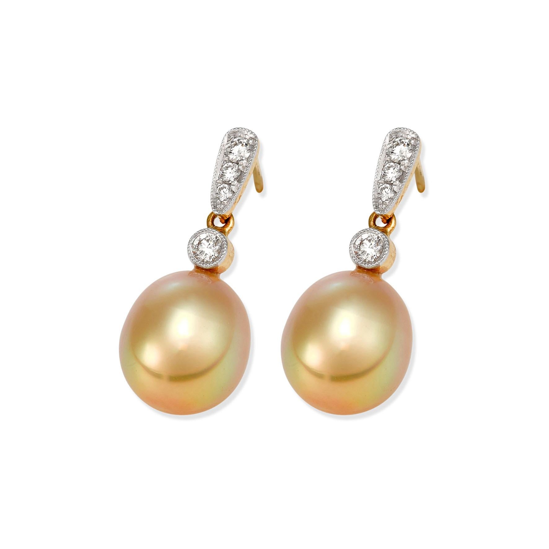 Art Deco Giulians 18k Golden South Sea Pearl and Diamond Earrings 