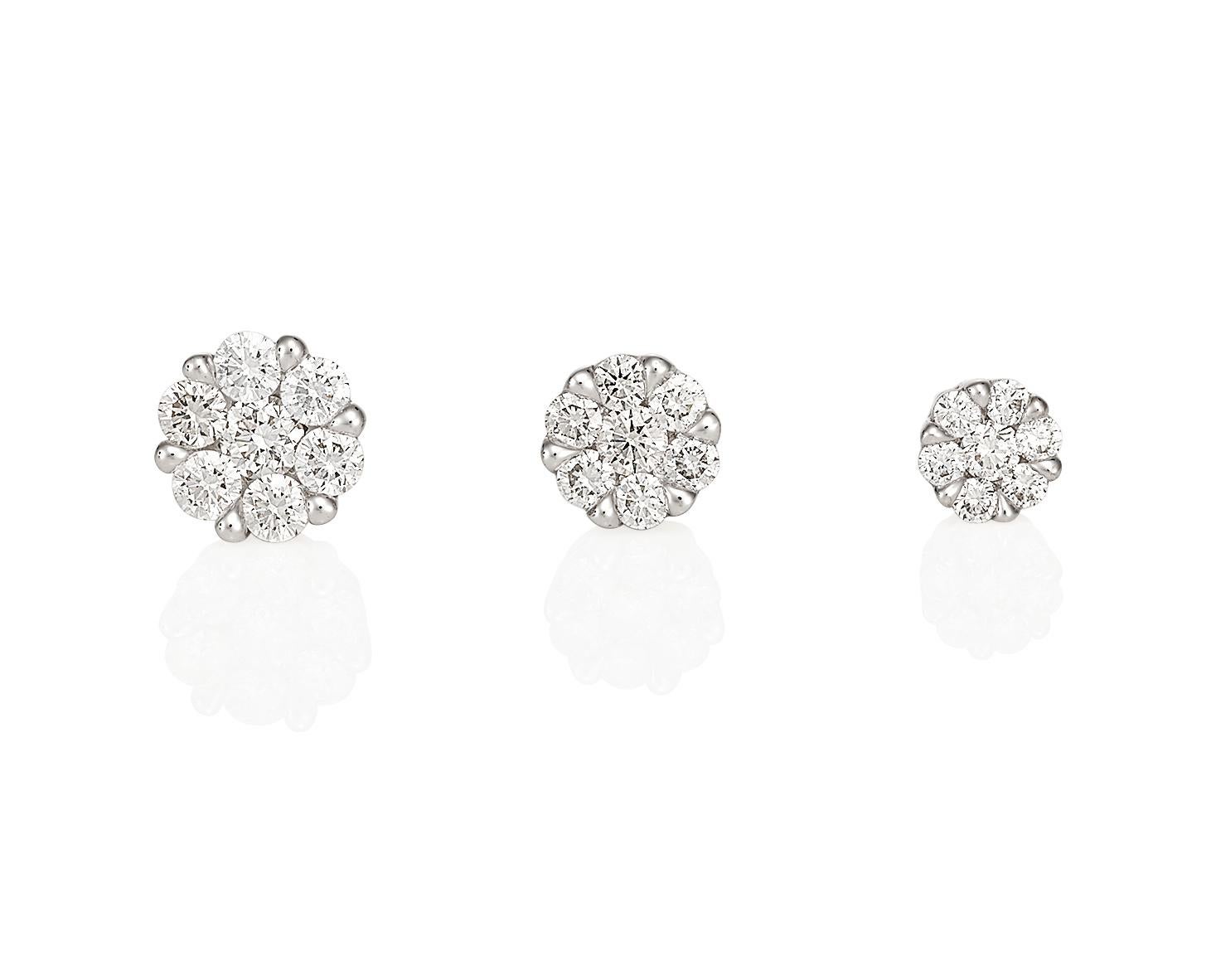 Giulians Medium 18K Diamond Set Cluster Stud Earrings In New Condition For Sale In Sydney, NSW