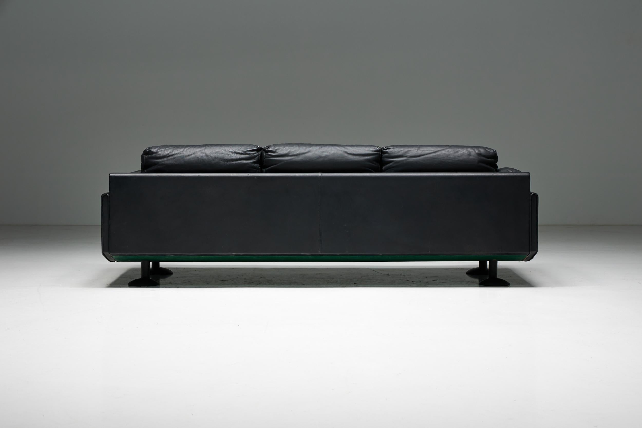 3 Seat Sofa; Afra Scarpa; Tobia Scarpa; Carlo Scarpa; Italy; 1980s; Modernist Design; Black Leather; Italian Design; Meritalia;

Giulio 3-seat sofa, a timeless masterpiece manufactured by the renowned Italian brand MERITALIA and designed by the