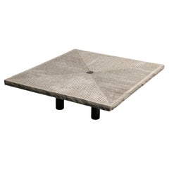 Table basse Giulio Lazzotti par Mageia, Italie 1981 Table basse Giulio Lazzotti par Mageia, Italie 1981