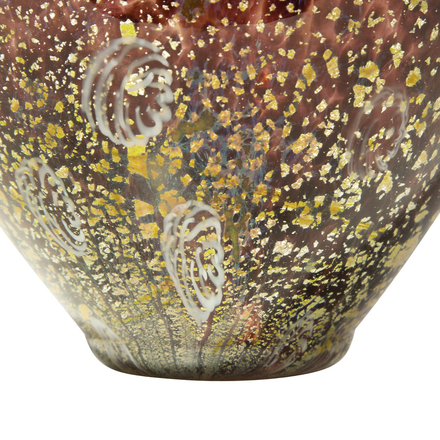 Italian Giulio Radi Amber Glass Vase with Gold Foil and Murrhines, 1950 For Sale