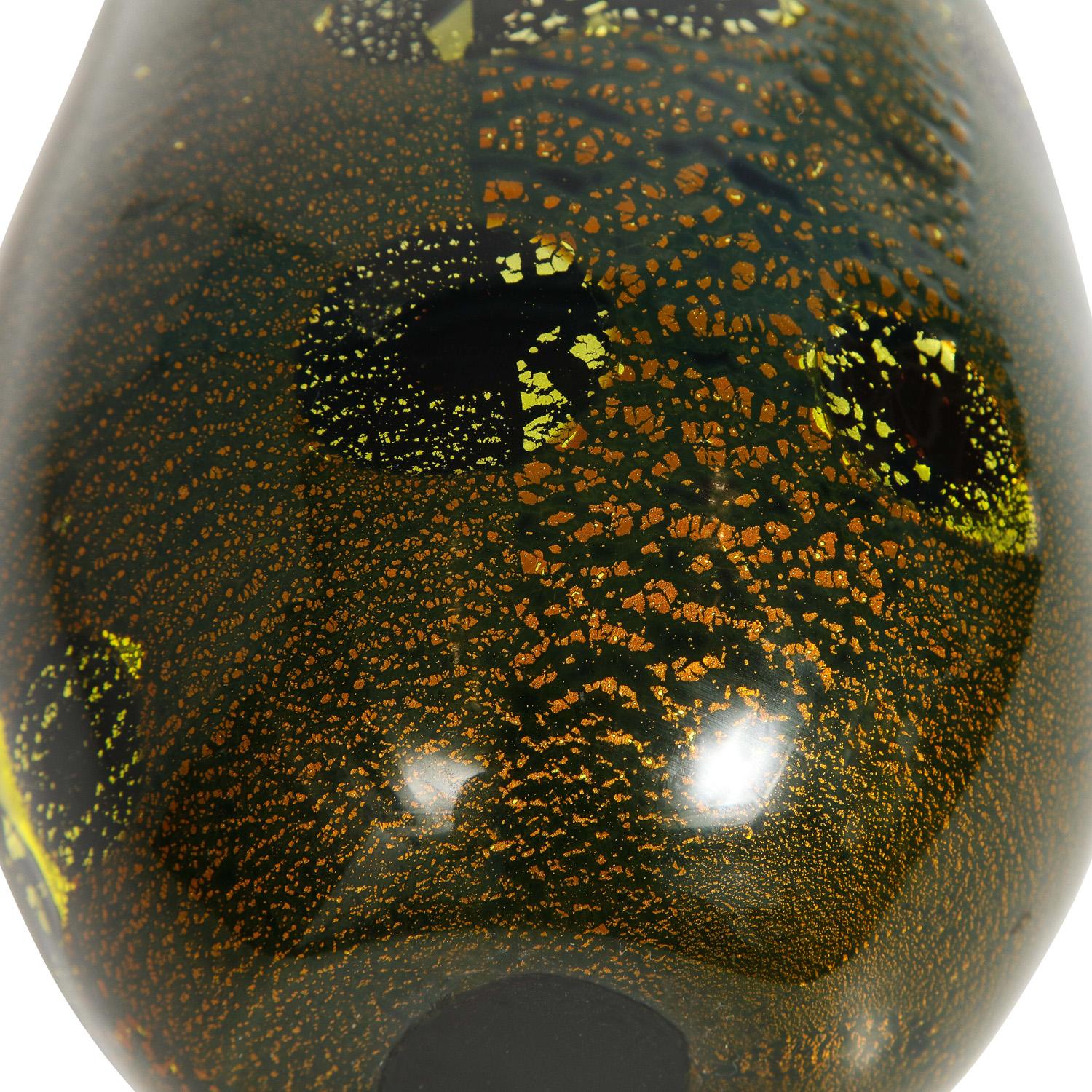 Hand-Crafted Giulio Radi Black Glass Vase with Gold Foil and Murrhines ca 1950 For Sale