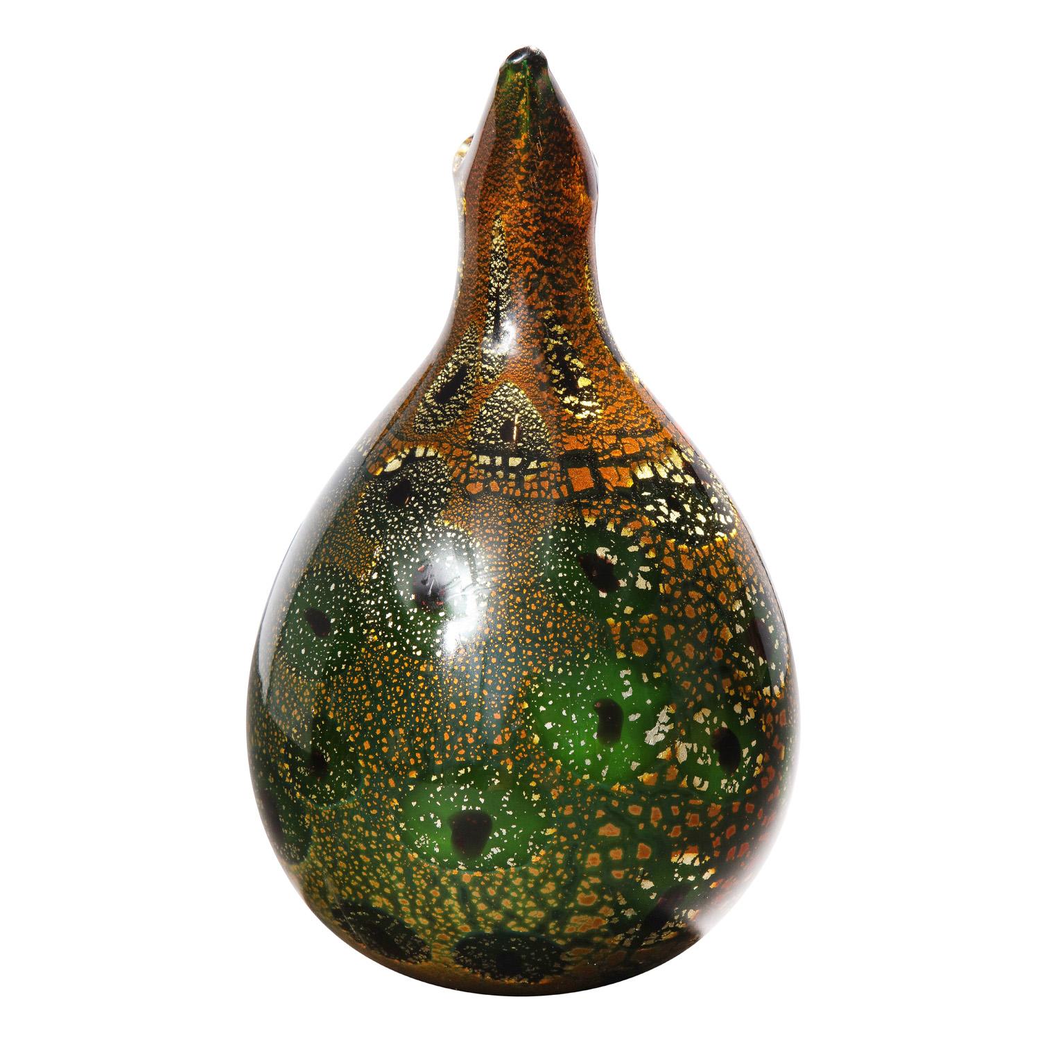 Hand-blown green glass vase model 80 with gold foil and murrhines, from the Reazione Policrome Series, A perle (or Leopoardo) by Giulio Radi for Arte Vetraria Muranese or A.V.E.M., Murano Italy, ca 1950. These rare pieces are like jewels.