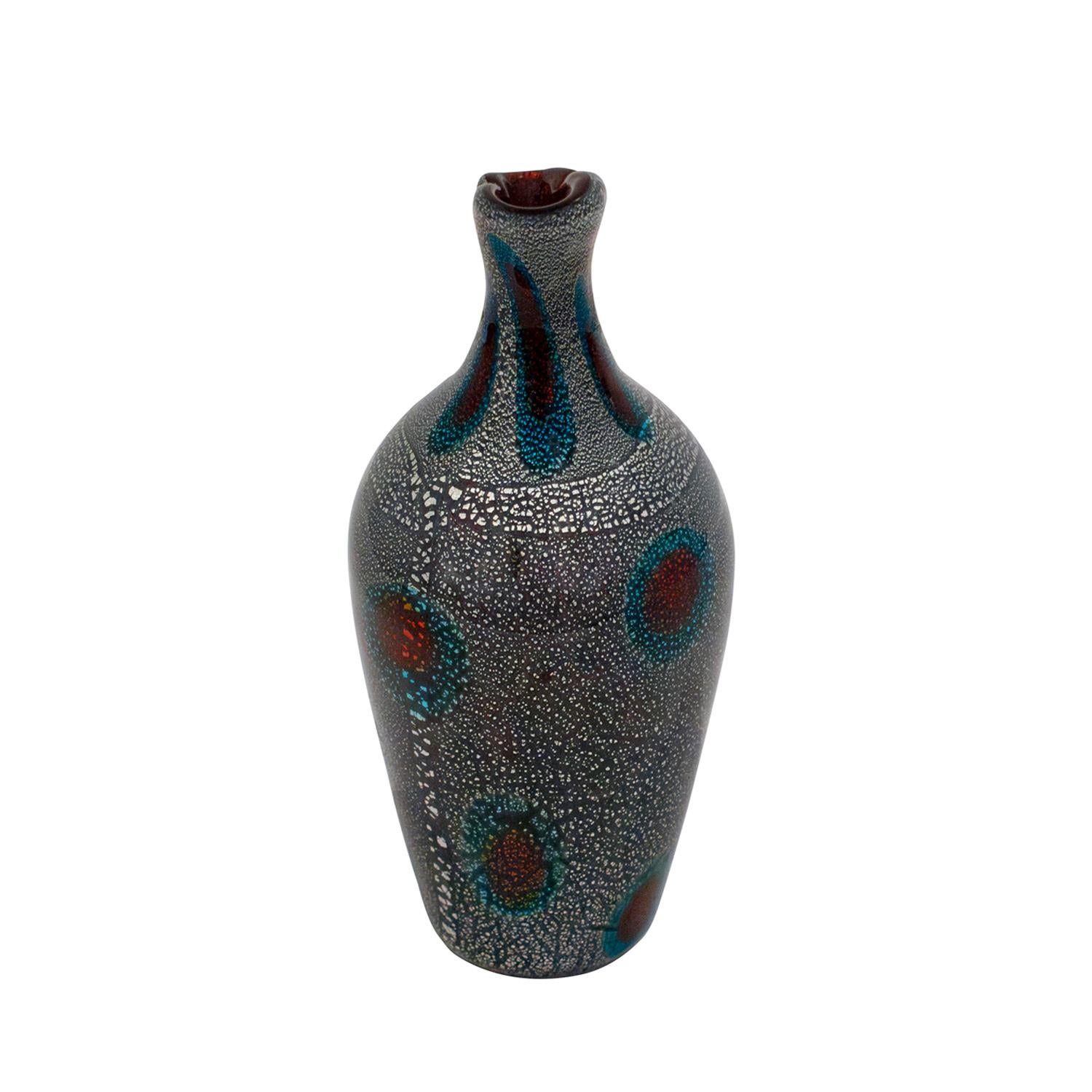 Mid-Century moderno Giulio Radi Stupendo vaso in vetro soffiato a mano con lamina d'argento Ca. 1950 in vendita