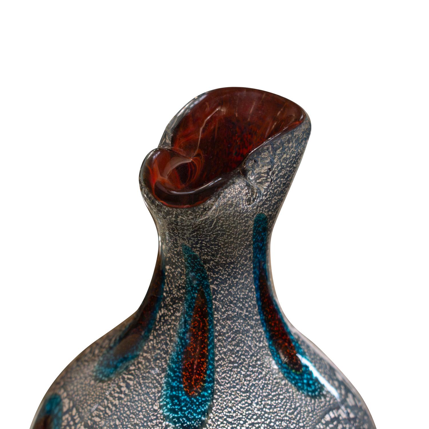 Giulio Radi Stupendo vaso in vetro soffiato a mano con lamina d'argento Ca. 1950 In condizioni ottime in vendita a New York, NY