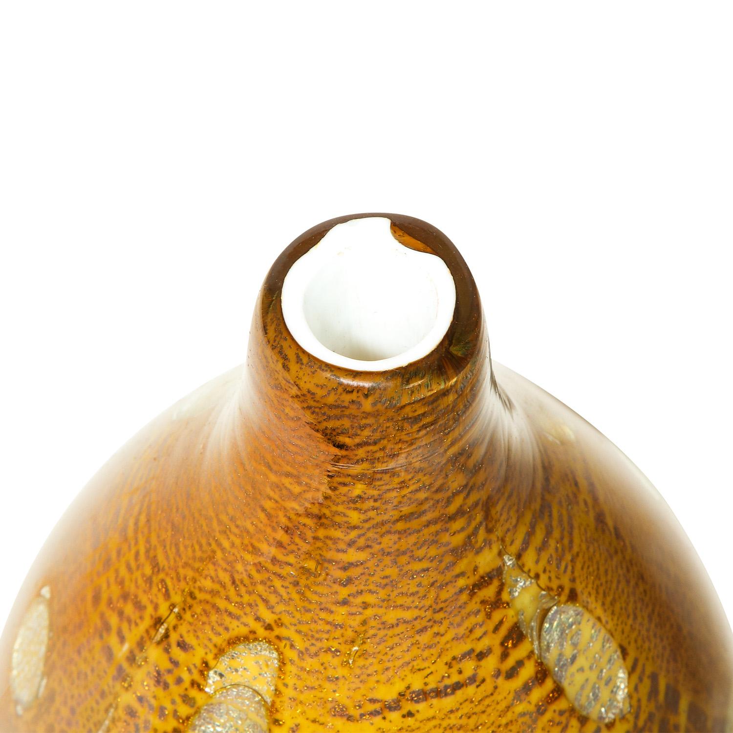 Italiano Giulio Radi Vaso con lamina d'argento e murrine, 1950 in vendita