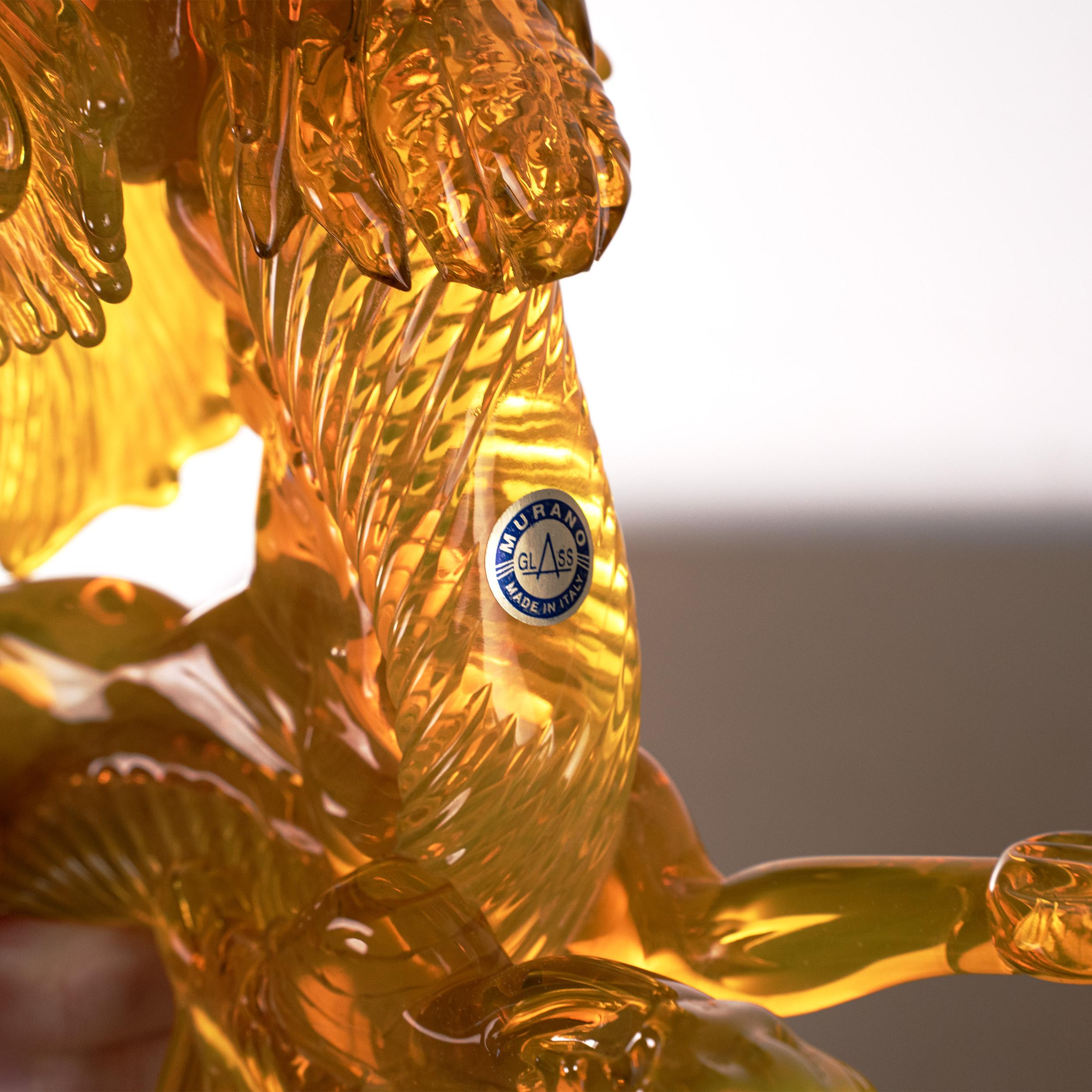 GIUMAN Murano Bernsteinglas Big Dragon Skulptur Made in Italy, ab Lager lieferbar im Zustand „Gut“ im Angebot in Venezia, IT