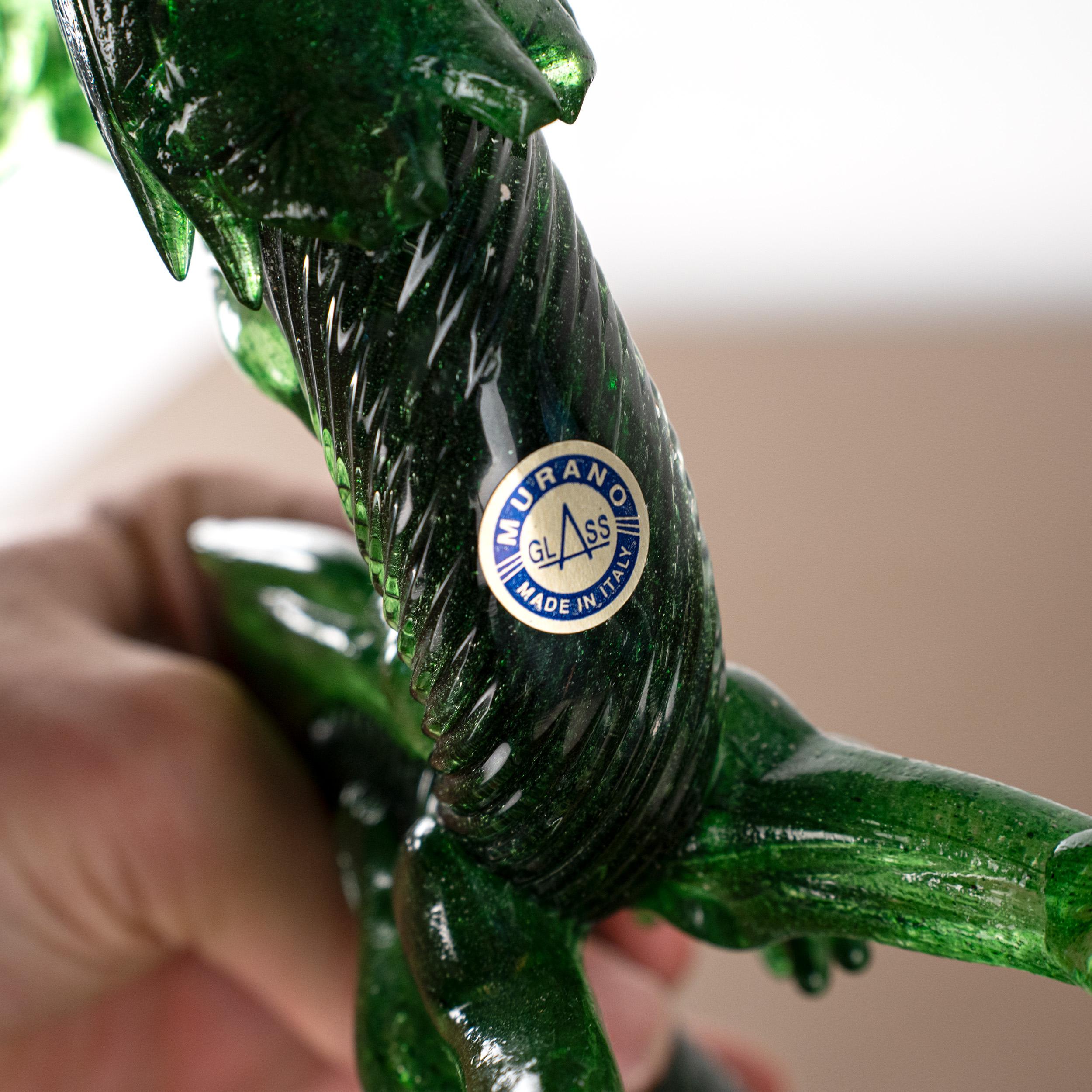 Verre de Murano GIUMAN Sculpture en verre de Murano Greene & Greene Bigli fait en Italie, disponible en stock en vente