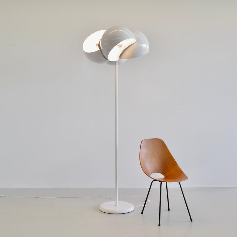 Giunone Floor Lamp by Vico Magistretti, Artemide, 1970 For