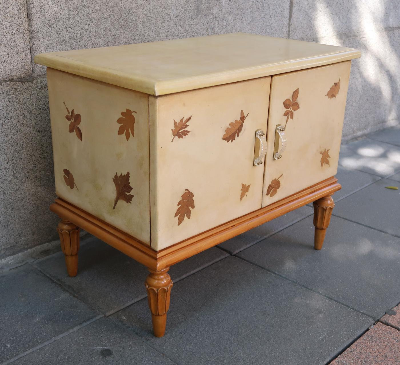 Mid-20th Century Giuseppe Anzani Pair of Parchment and Wood Midcentury Italian Commodes, 1950 For Sale