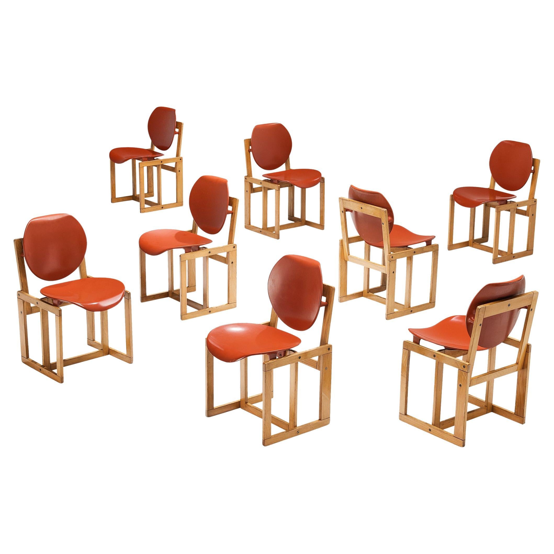 Giuseppe Davanzo Conjunto de ocho sillas de comedor "Serena" de olmo
