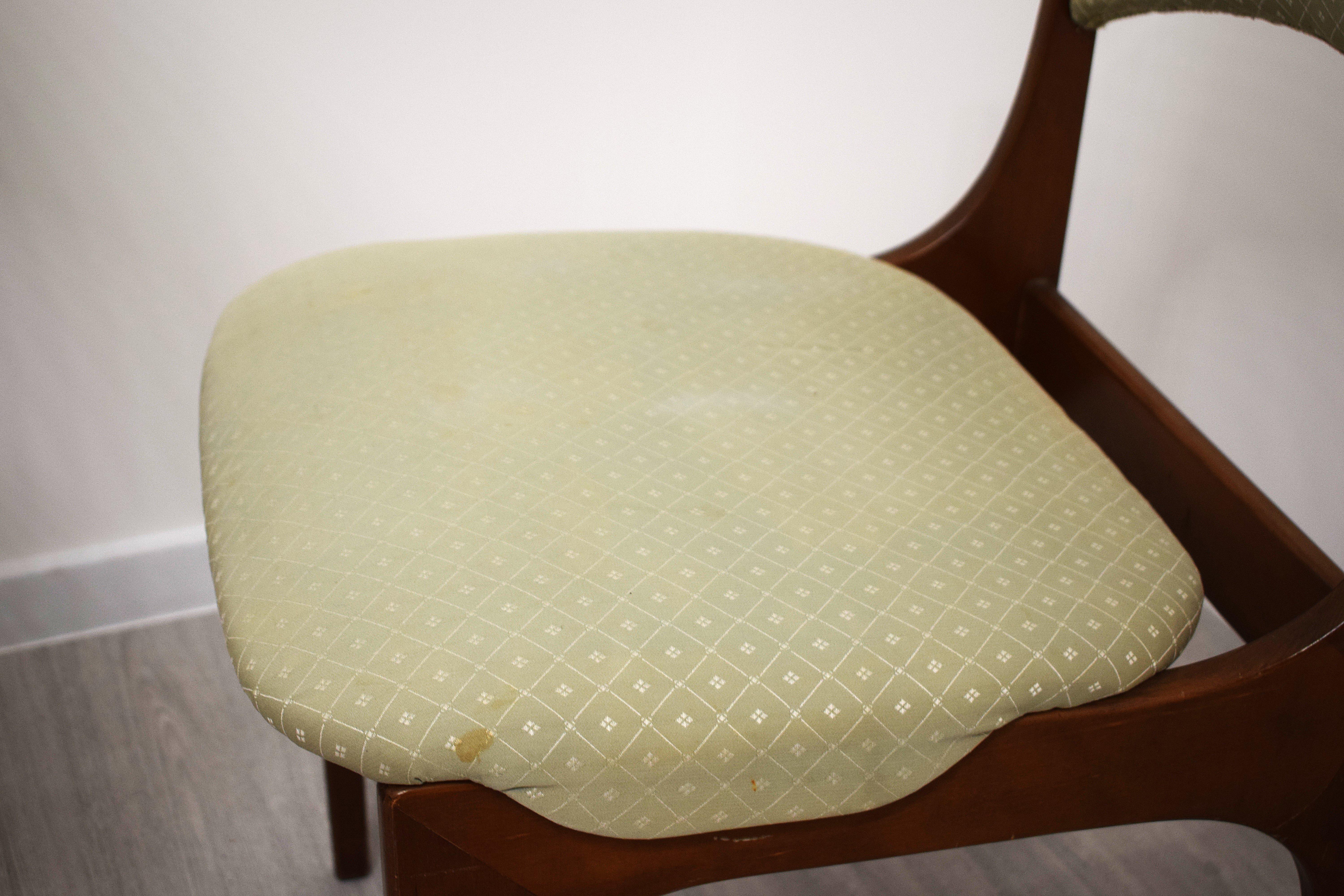 Giuseppe Gibelli Per Sormani - Ensemble de 4 chaises mod. Beatrice, 1970 en vente 6