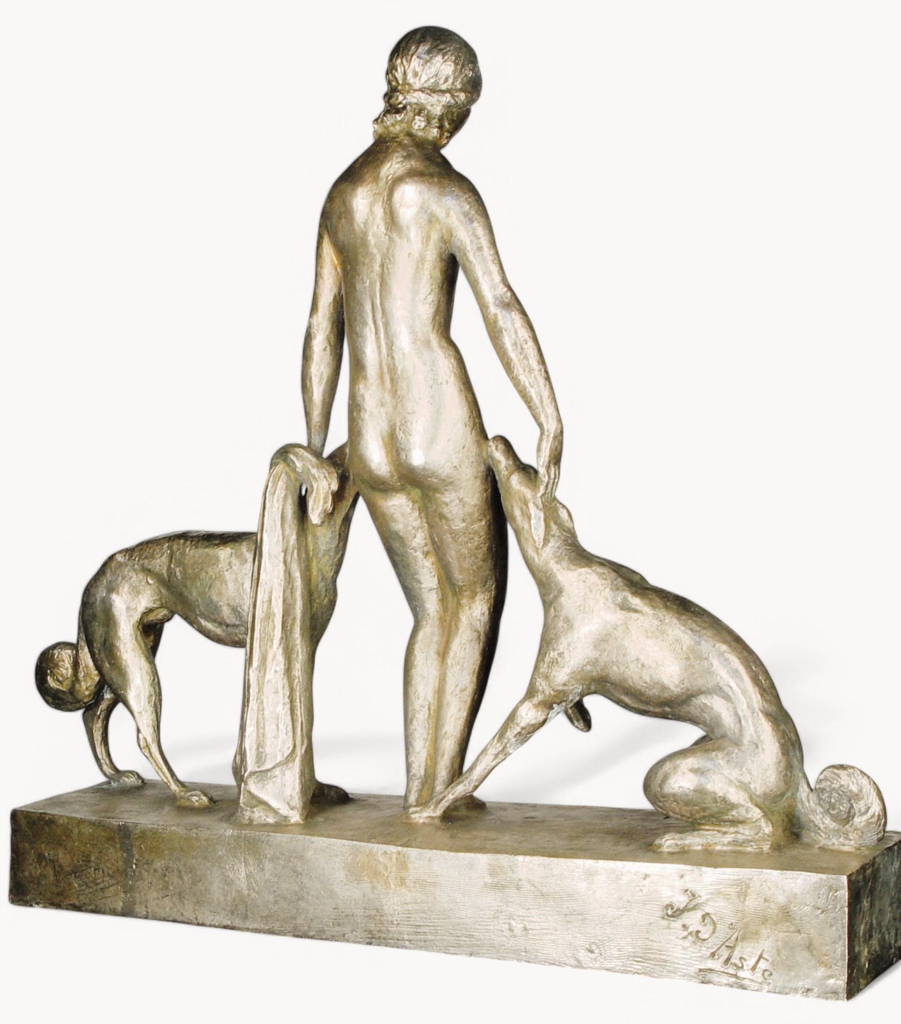 The Diana and the Hounds, eine Bronzeskulptur von Giuseppe Joseph D'Aste (1881-1945) im Angebot 1