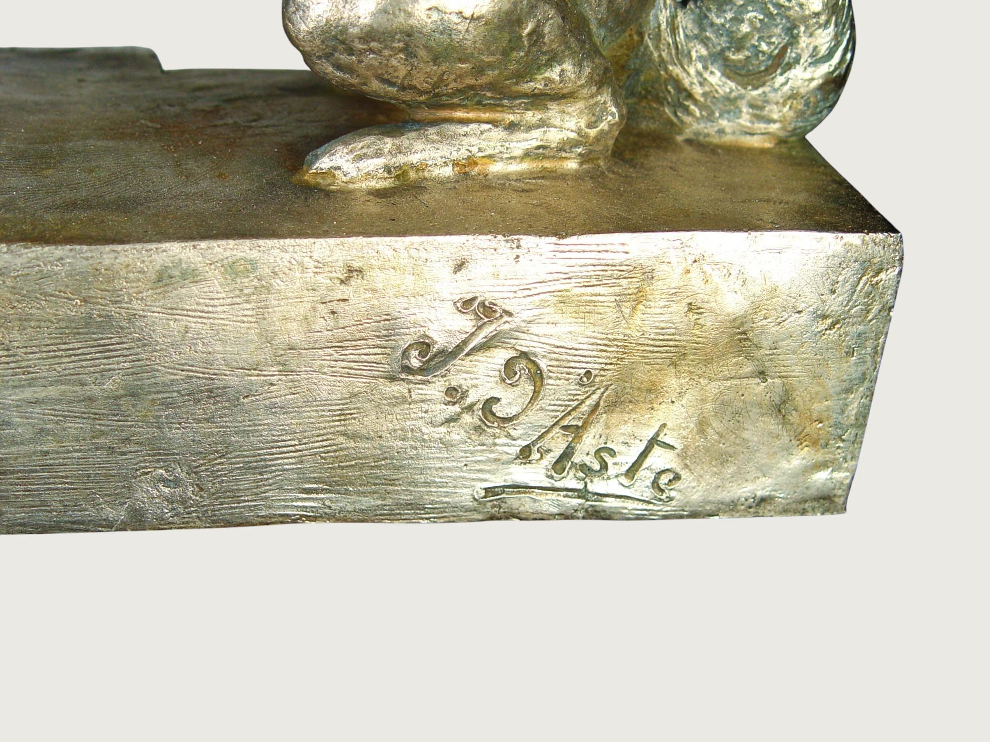 The Diana and the Hounds, eine Bronzeskulptur von Giuseppe Joseph D'Aste (1881-1945) im Angebot 5
