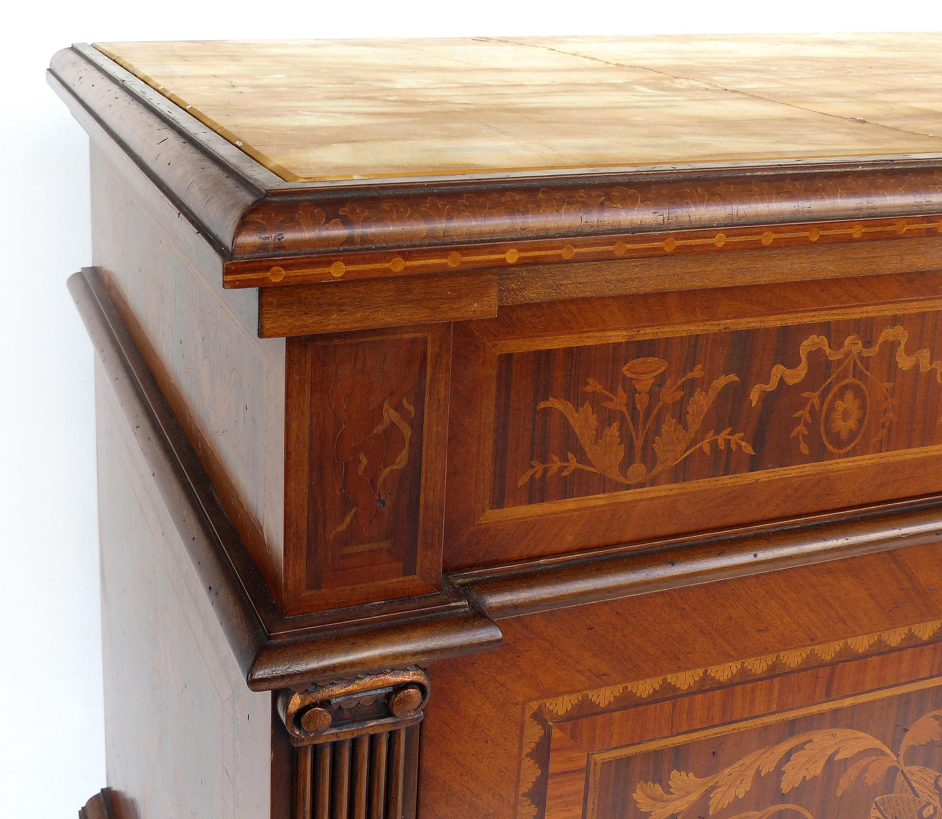 Giuseppe Maggiolini Neoclassical Marquetry Chest of Drawers, Italy, circa 1960 For Sale 5