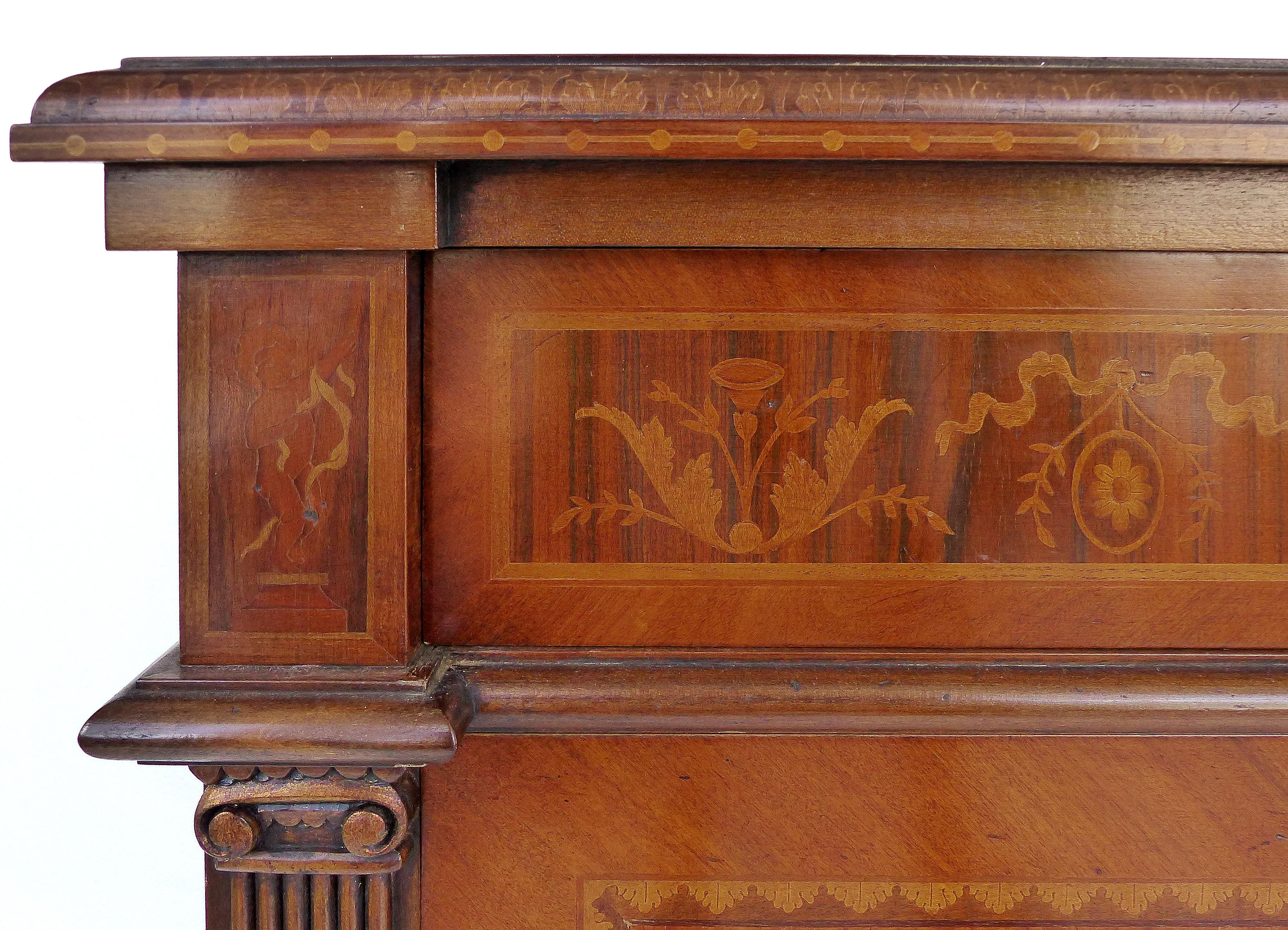 Giuseppe Maggiolini Neoclassical Marquetry Chest of Drawers, Italy, circa 1960 For Sale 6
