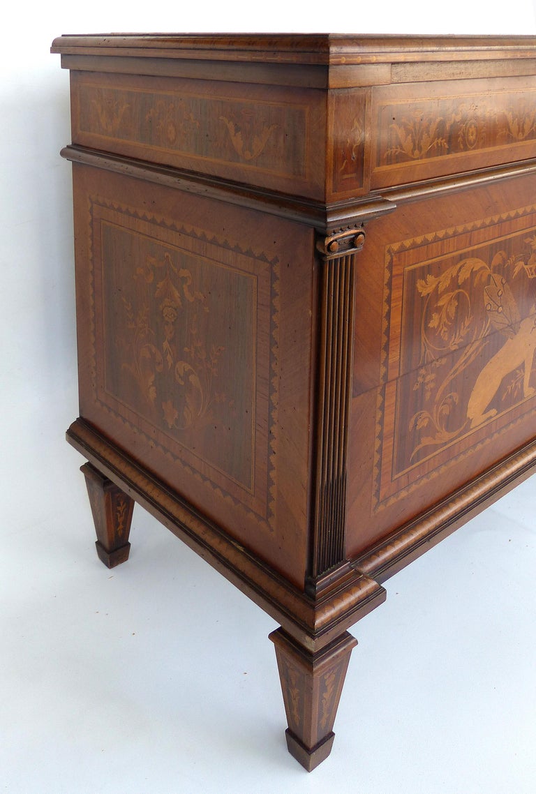 Giuseppe Maggiolini neoclassical marquetry chest of drawers, Italy, circa 1960 

Offered for sale is a fine Italian marquetry commode by the prominent cabinet maker Giuseppe Maggiolini. This fine example of the work of Maggiolini has intricate