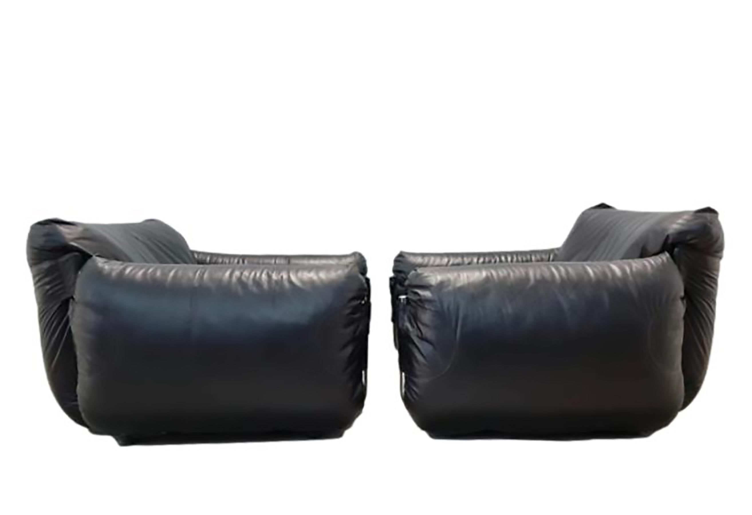 Mid-Century Modern Giuseppe Munari Set Leather Sofa with Two Armchairs, Italy 1970s