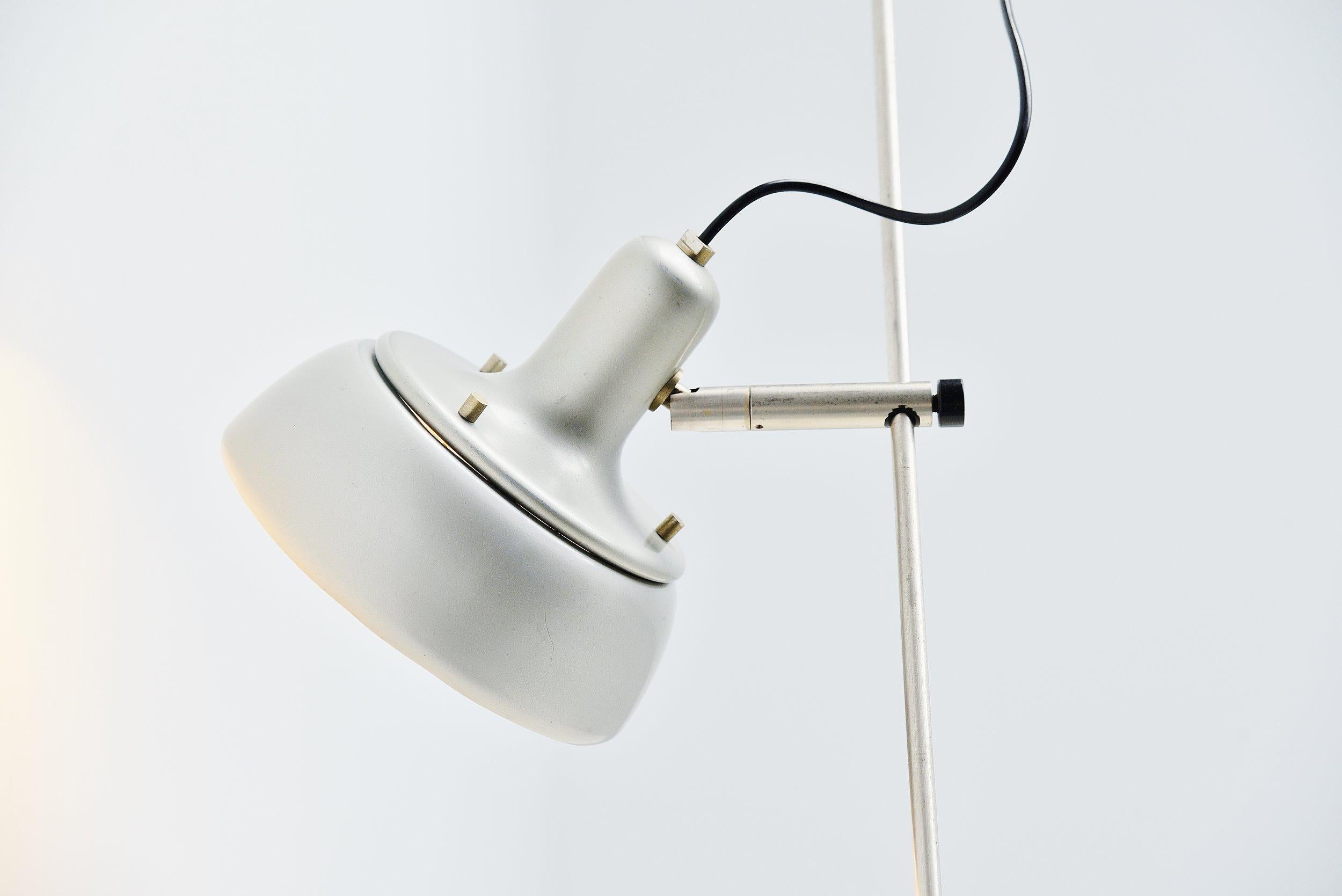 Mid-20th Century Giuseppe Ostuni 292-R Desk Clamp Lamp Italy 1950 For Sale