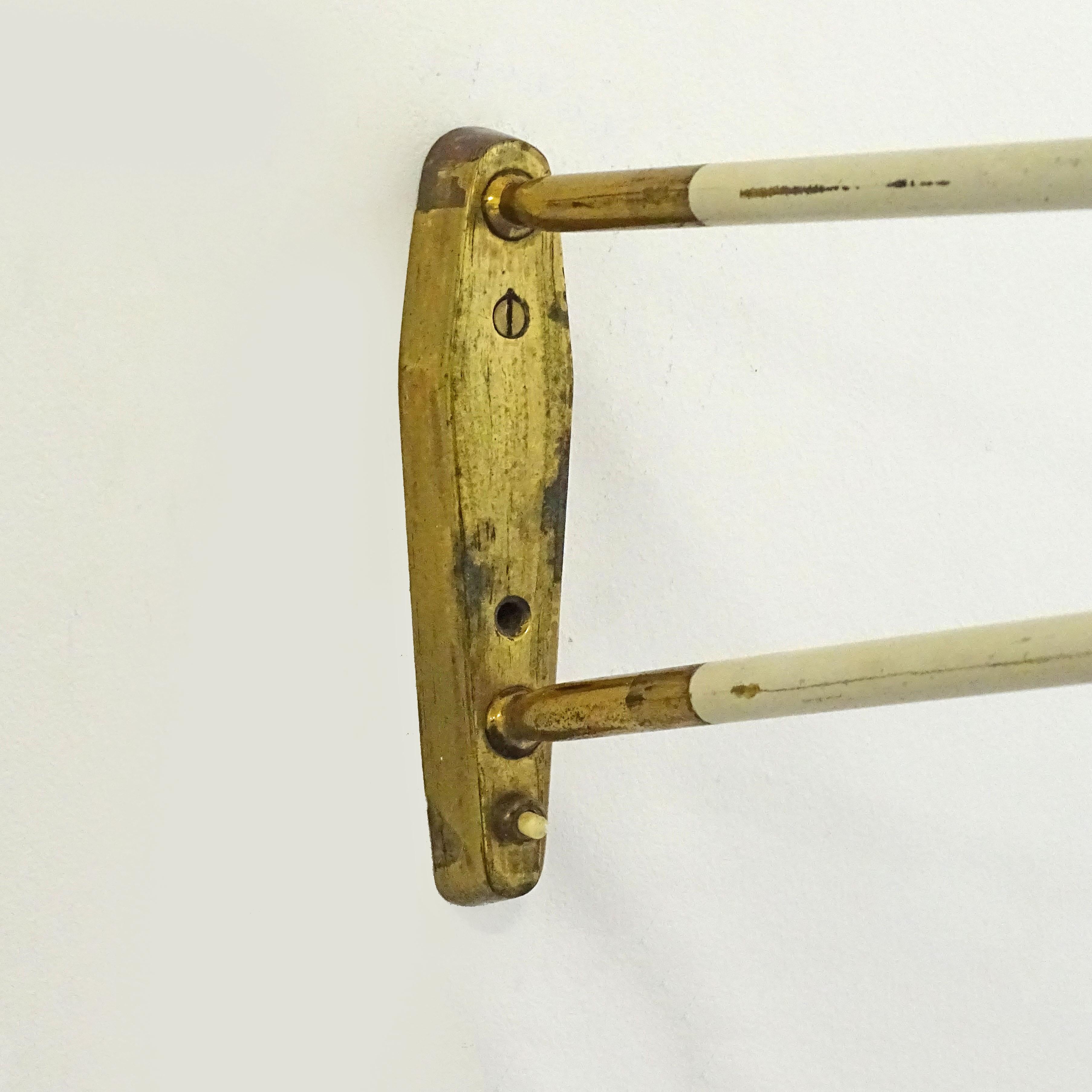 Giuseppe Ostuni Aplique Ajustable y Extensible para Oluce, Italia Años 50
extensión máxima 155 cm