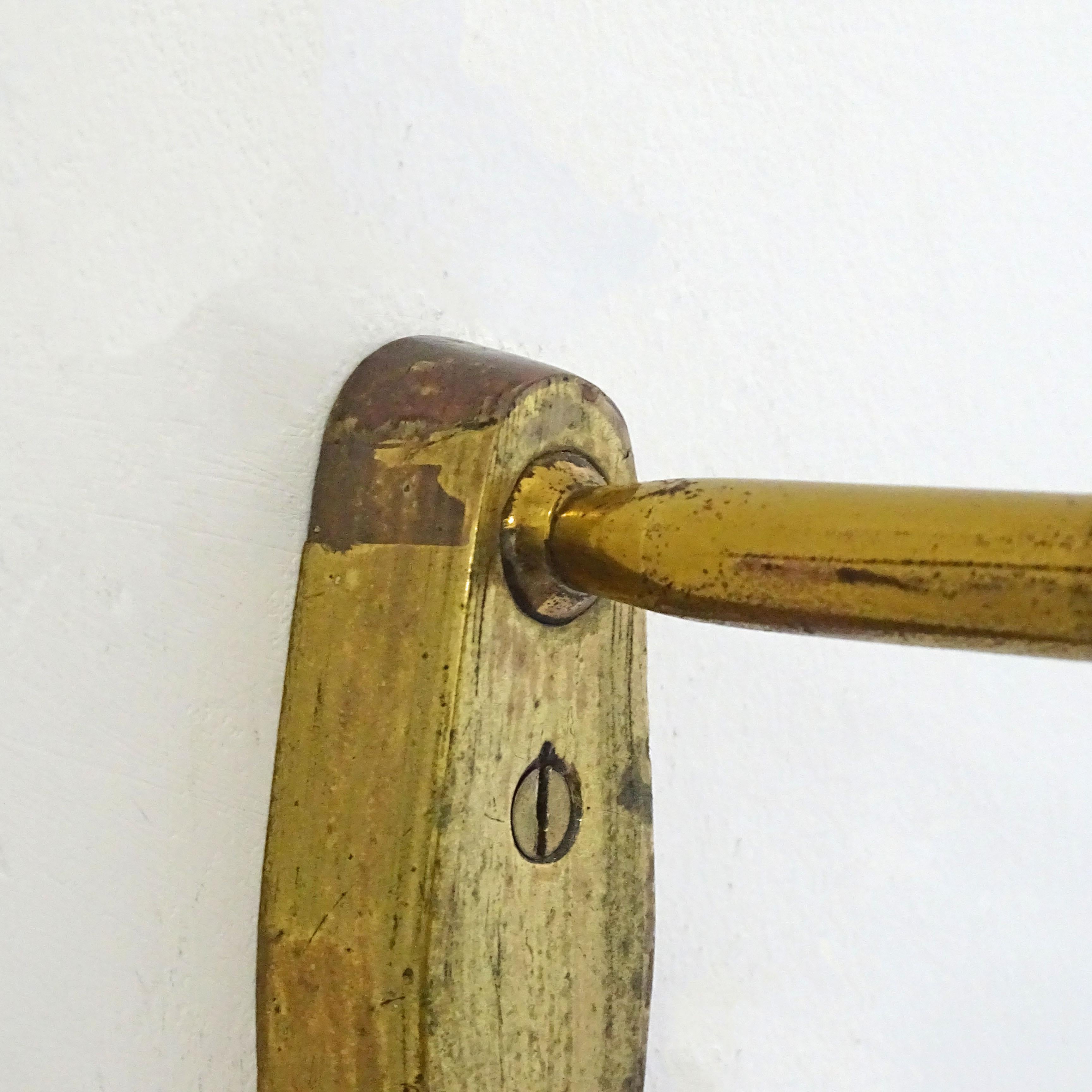Lámpara de pared regulable Giuseppe Ostuni para Oluce, Italia Años 50 mediados del siglo XX en venta