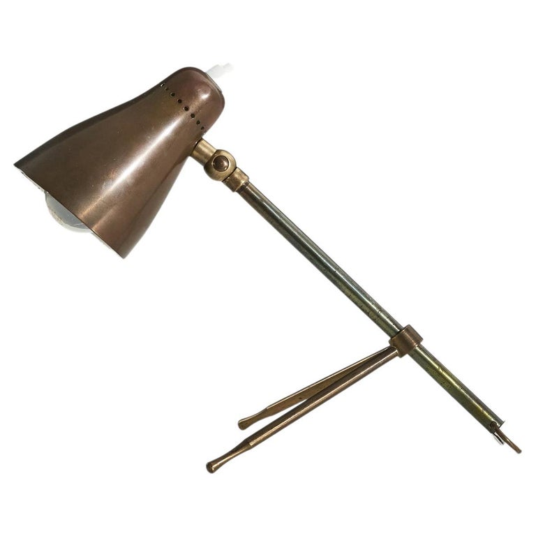 Giuseppe Ostuni 'Attributed' Table Lamp, Brass, Metal, O-Luce, Italy, 1950s For Sale