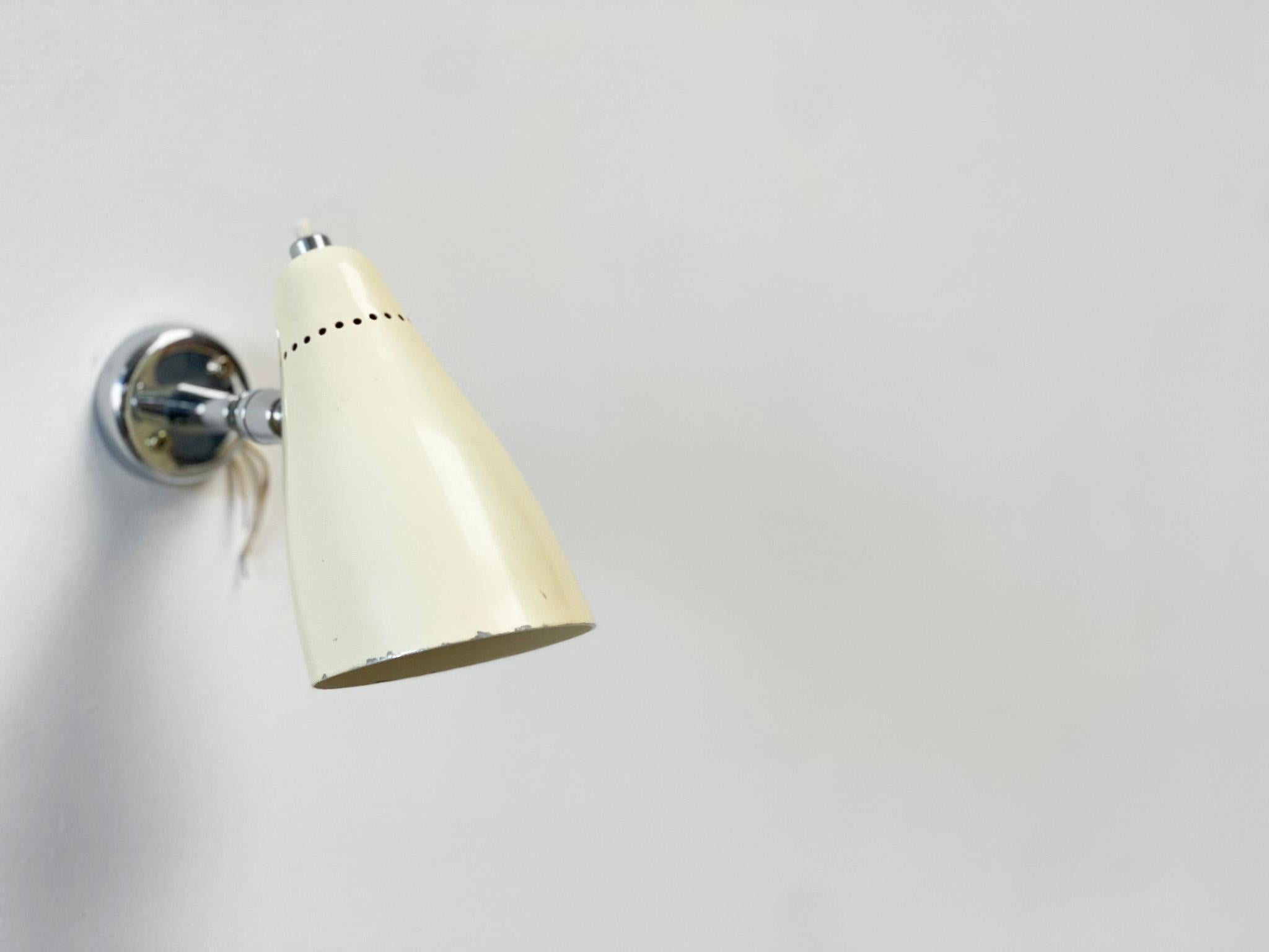 Metal Giuseppe Ostuni chrome white wall lamp For Sale
