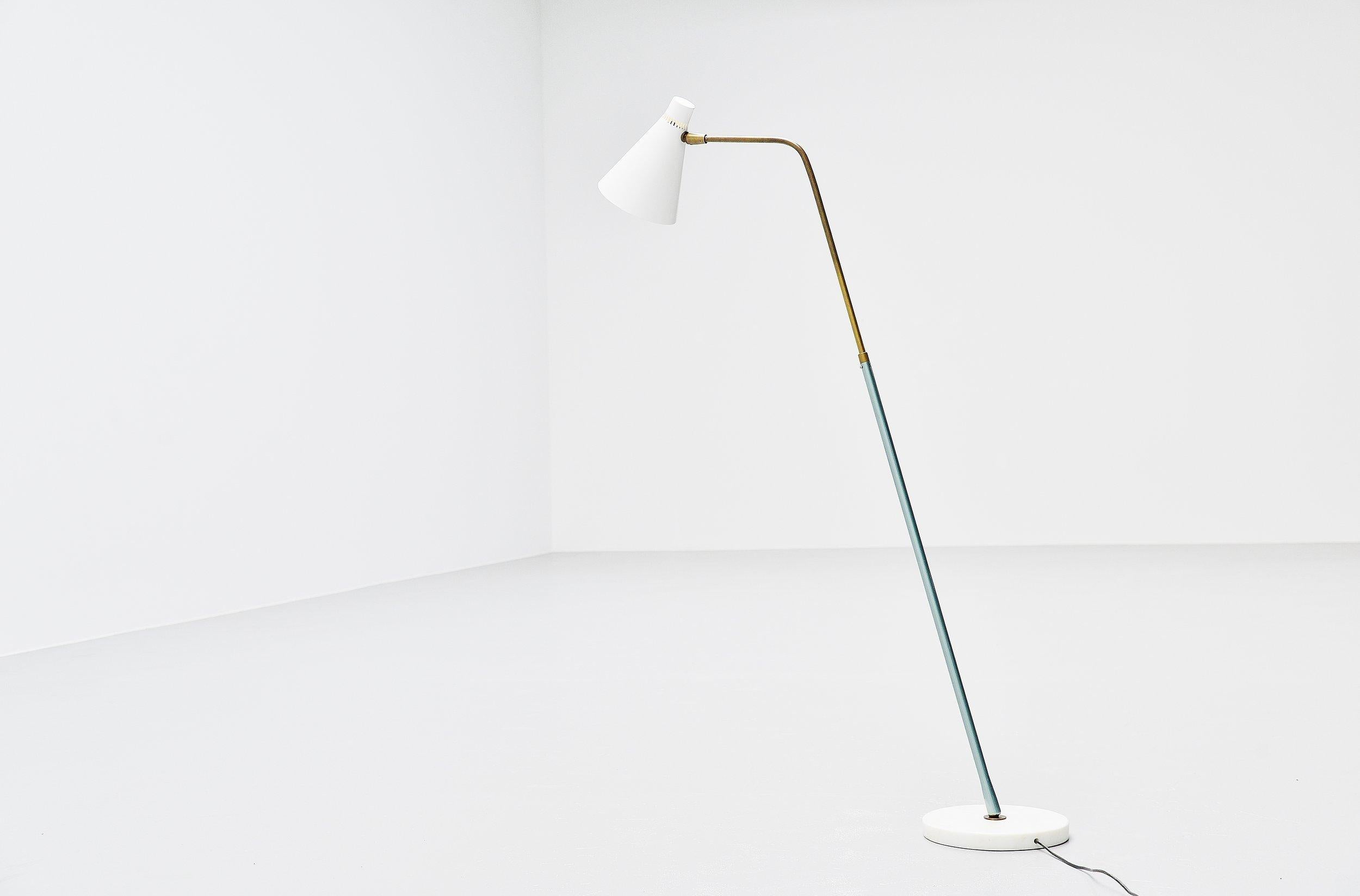 Giuseppe Ostuni extendable floor lamp Oluce 1952 For Sale 1