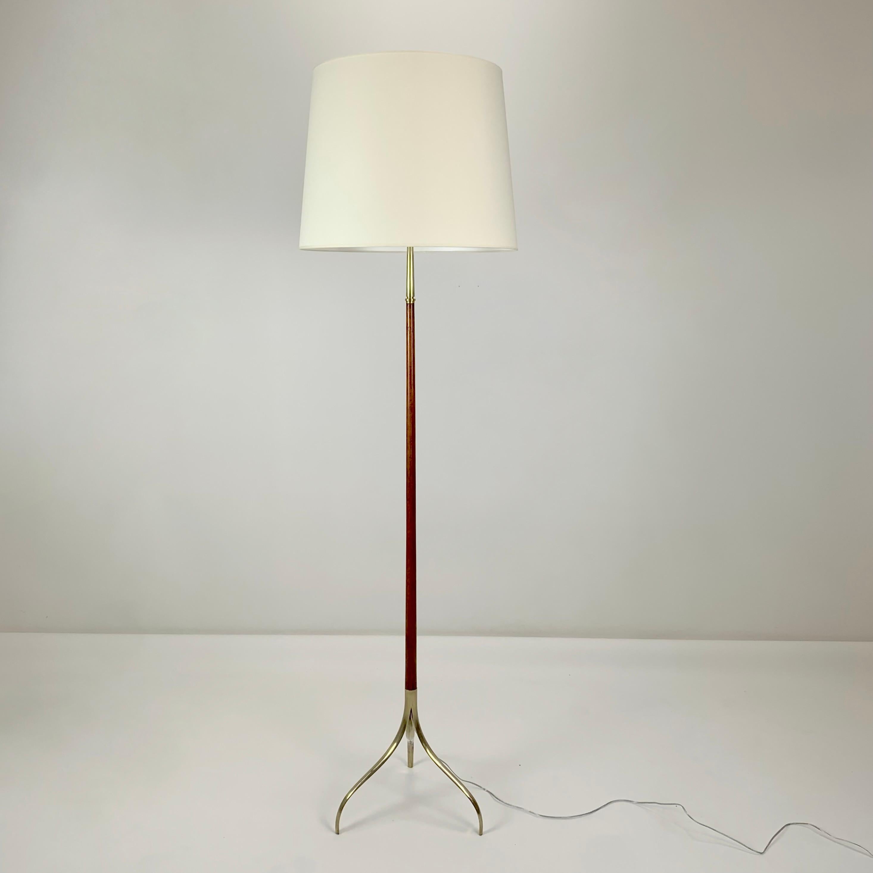 Giuseppe Ostuni Floor Lamp , 313 Model, for O-Luce, circa 1949, Italy. For Sale 7