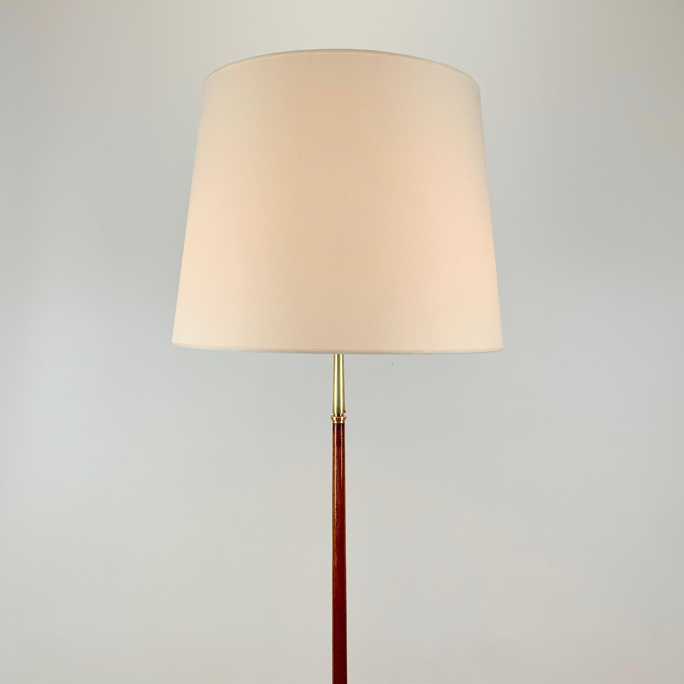Brass Giuseppe Ostuni Floor Lamp , 313 Model, for O-Luce, circa 1949, Italy. For Sale