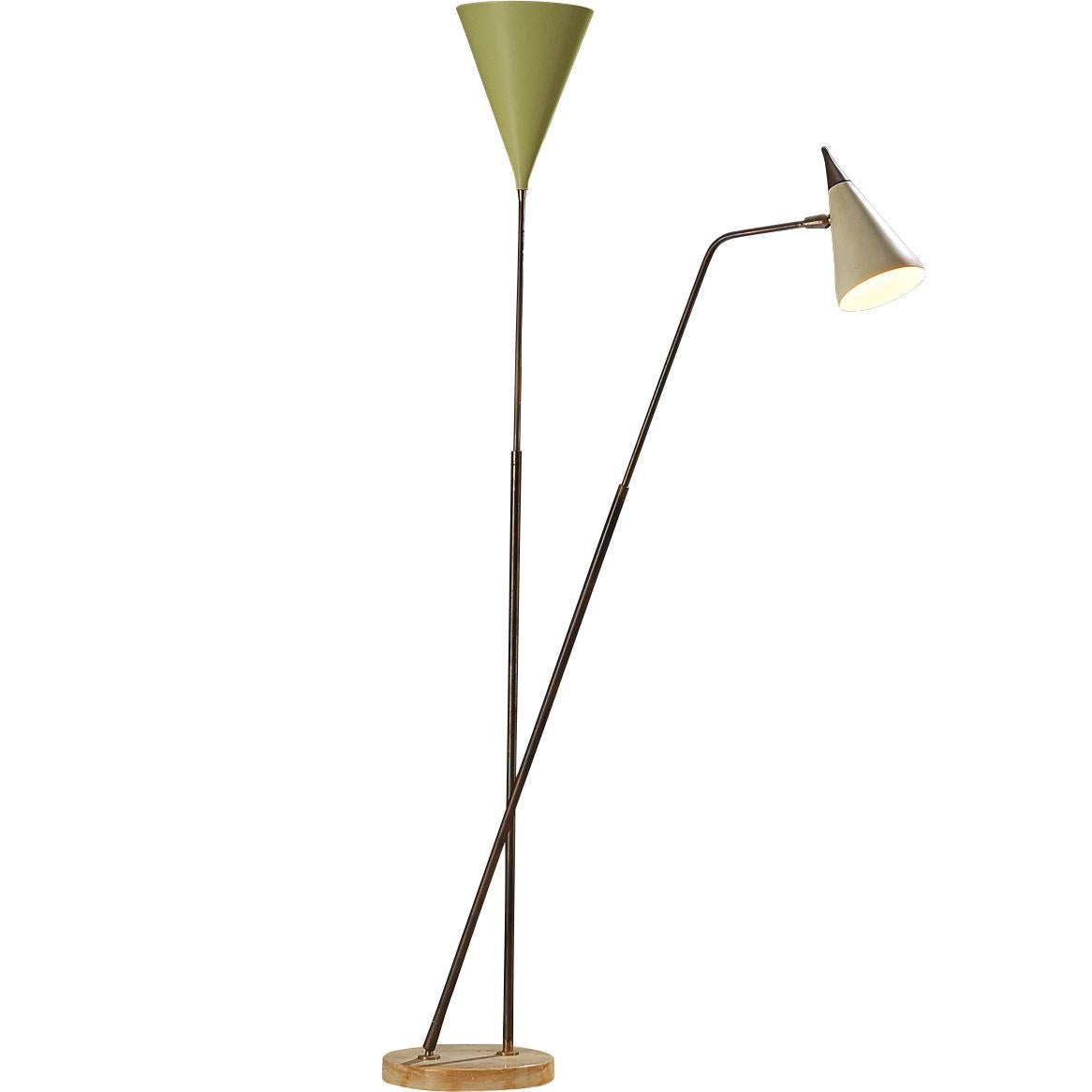 Giuseppe Ostuni per O-Luce Lampada da terra a due bracci '339/2' in marmo e ottone in vendita