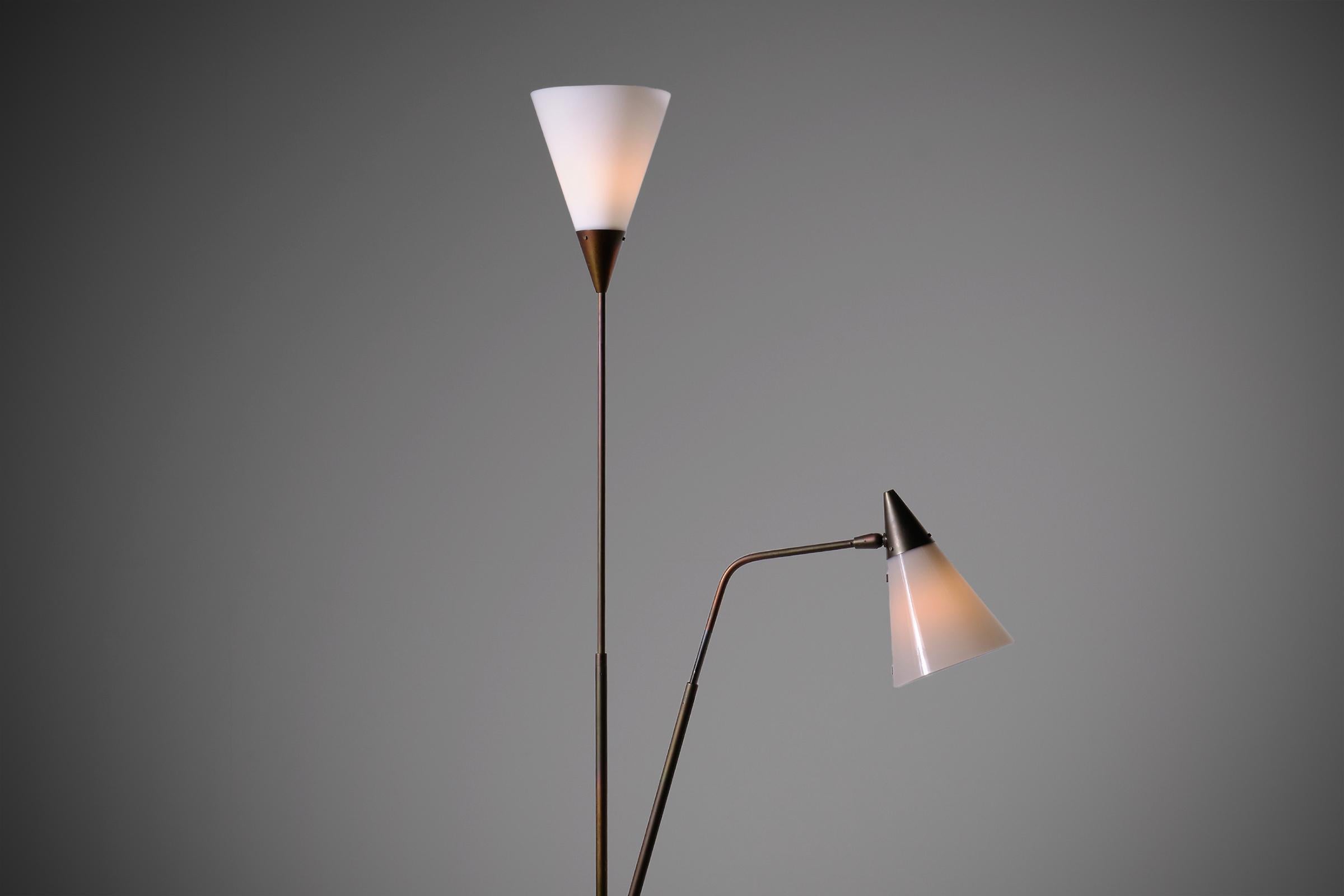 Mid-Century Modern Giuseppe Ostuni for O-Luce Adjustable Floor Lamp, Italy 1952