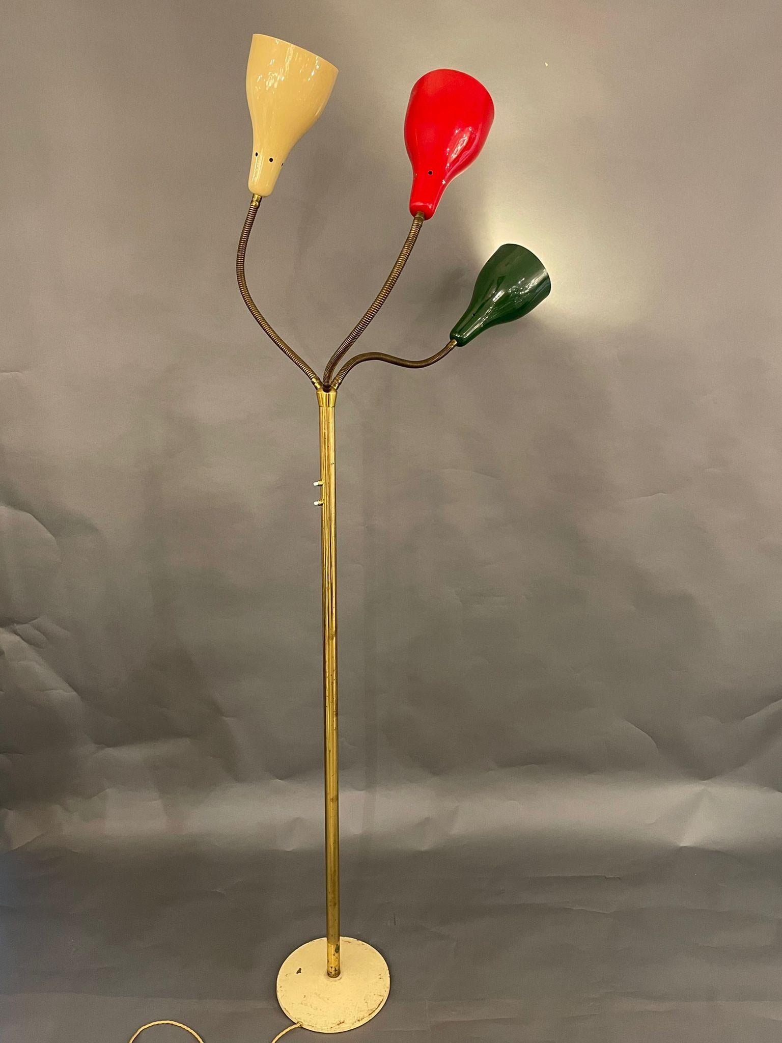 Giuseppe Ostuni pour OLuce, lampadaire, Italie, années 1950 en vente 3