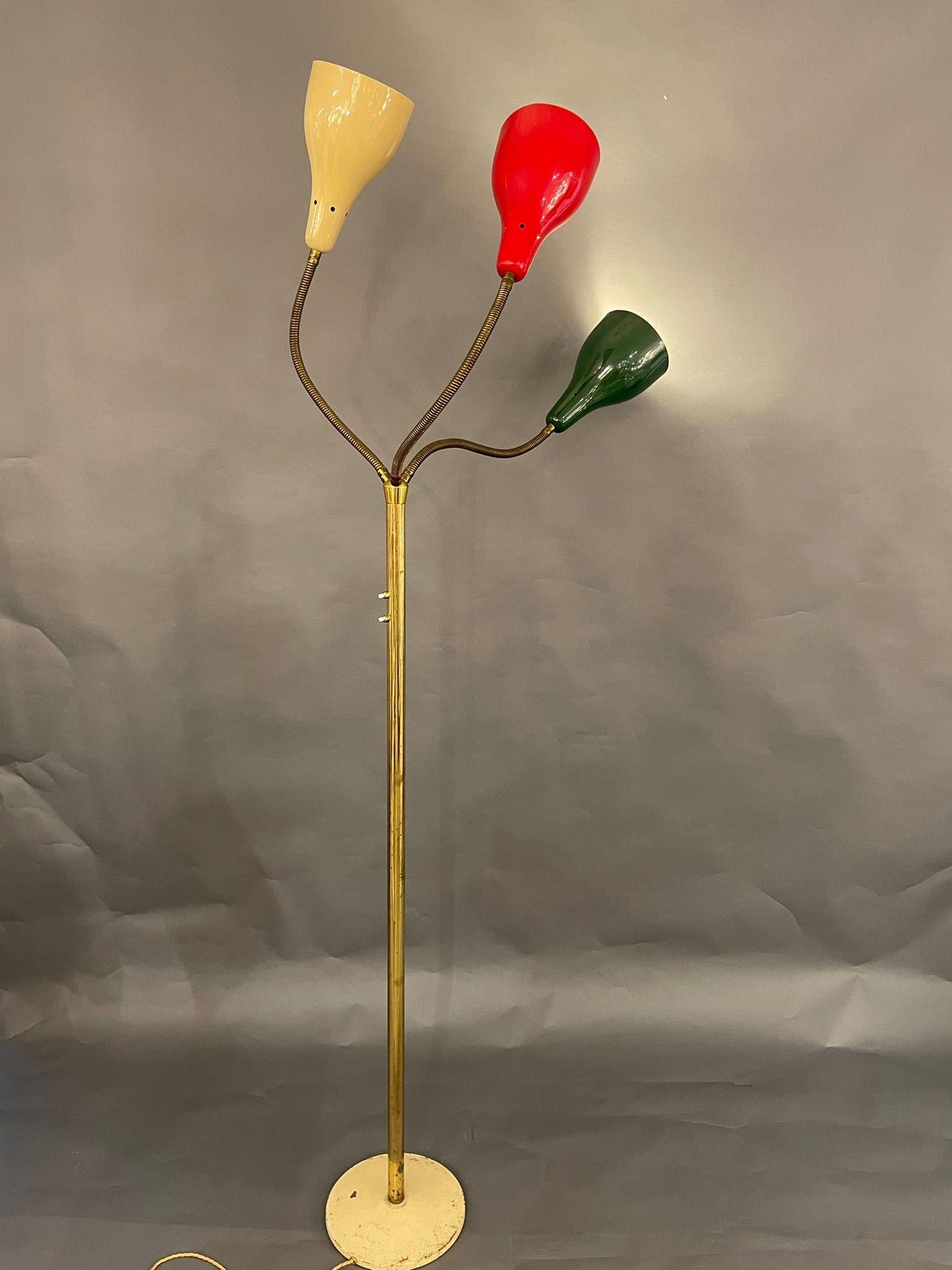 Giuseppe Ostuni pour OLuce, lampadaire, Italie, années 1950 en vente 9