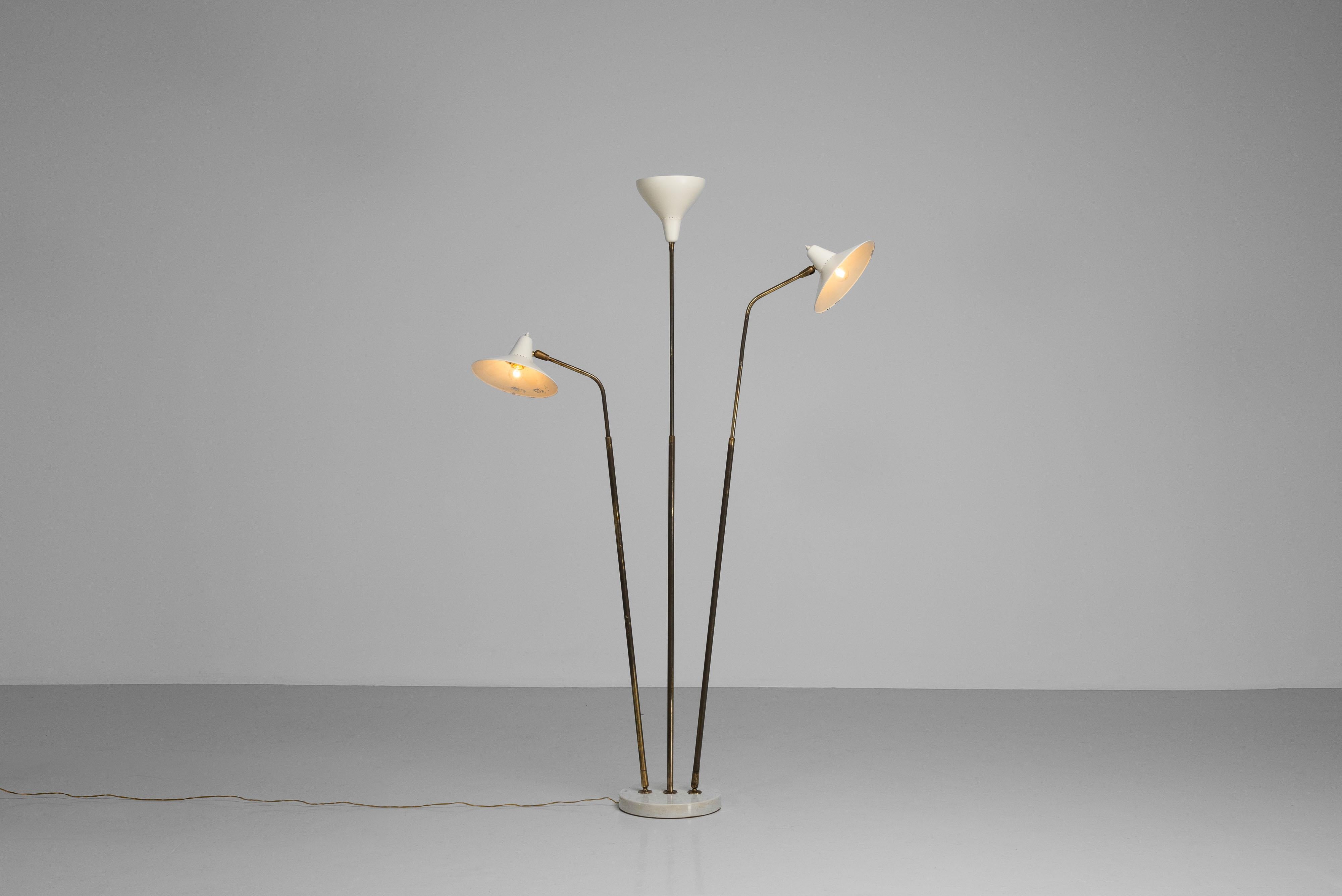 Lampadaire Giuseppe Ostuni modèle 339 Oluce Italie 1955 en vente 3