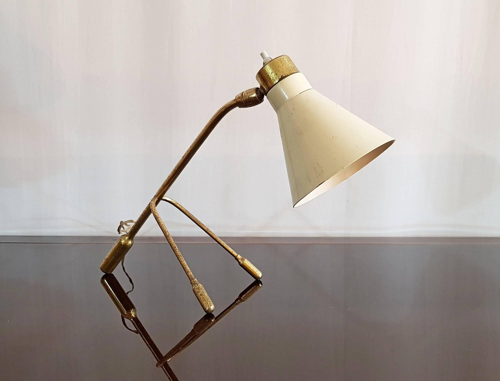 Mid-Century Modern Giuseppe Ostuni Table Lamp Model Ochetta by O-Luce, Italy
