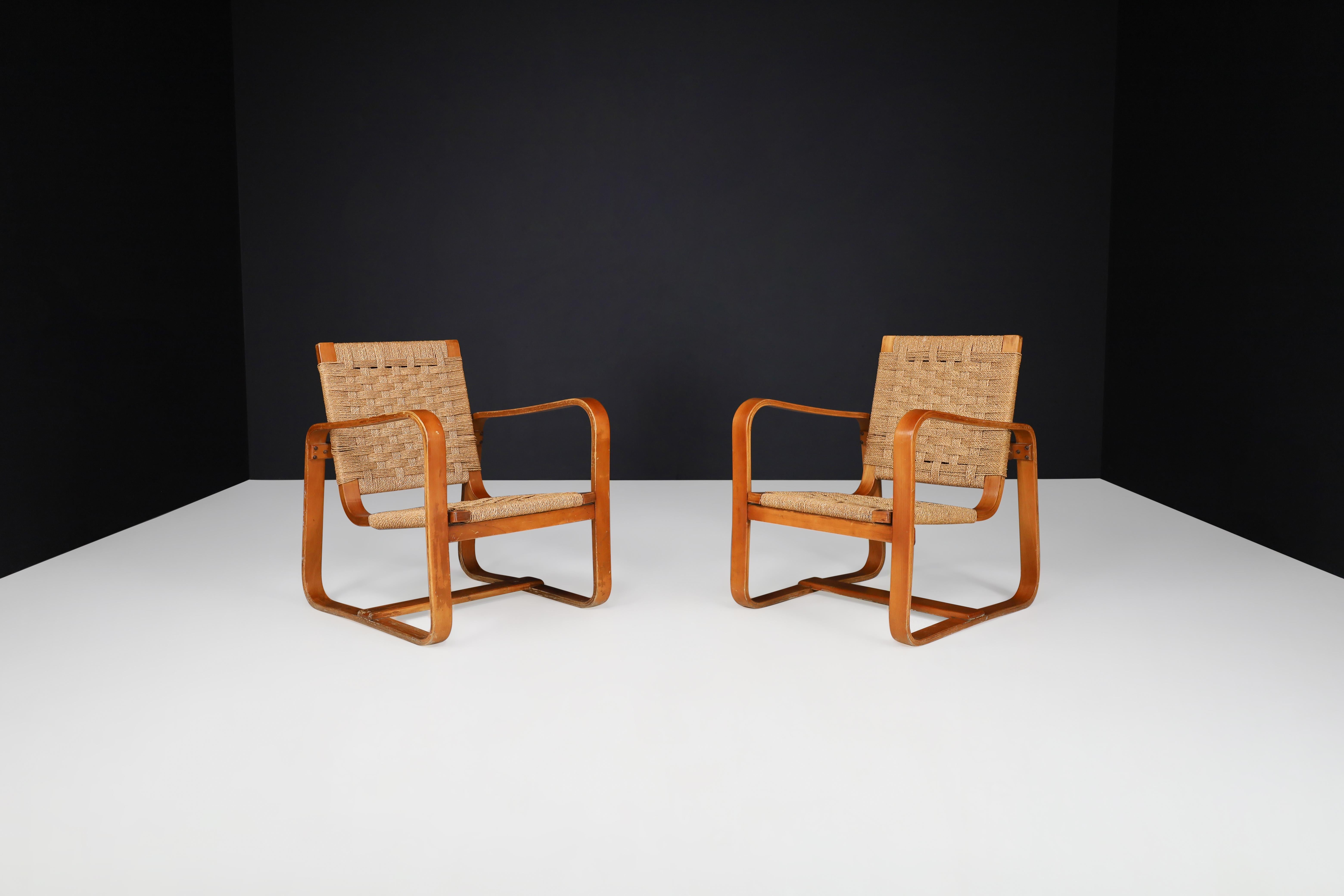 Giuseppe Pagano Pogatschnig. 'Bocconi' Armchairs, Italy, 1940s For Sale 2