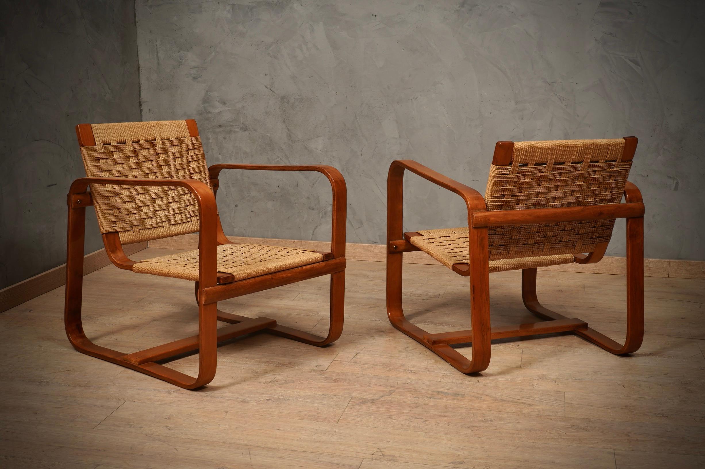 Giuseppe Pagano Pogatschnig e Gino Maggioni Italian Club Chair Armchairs, 1940 For Sale 1