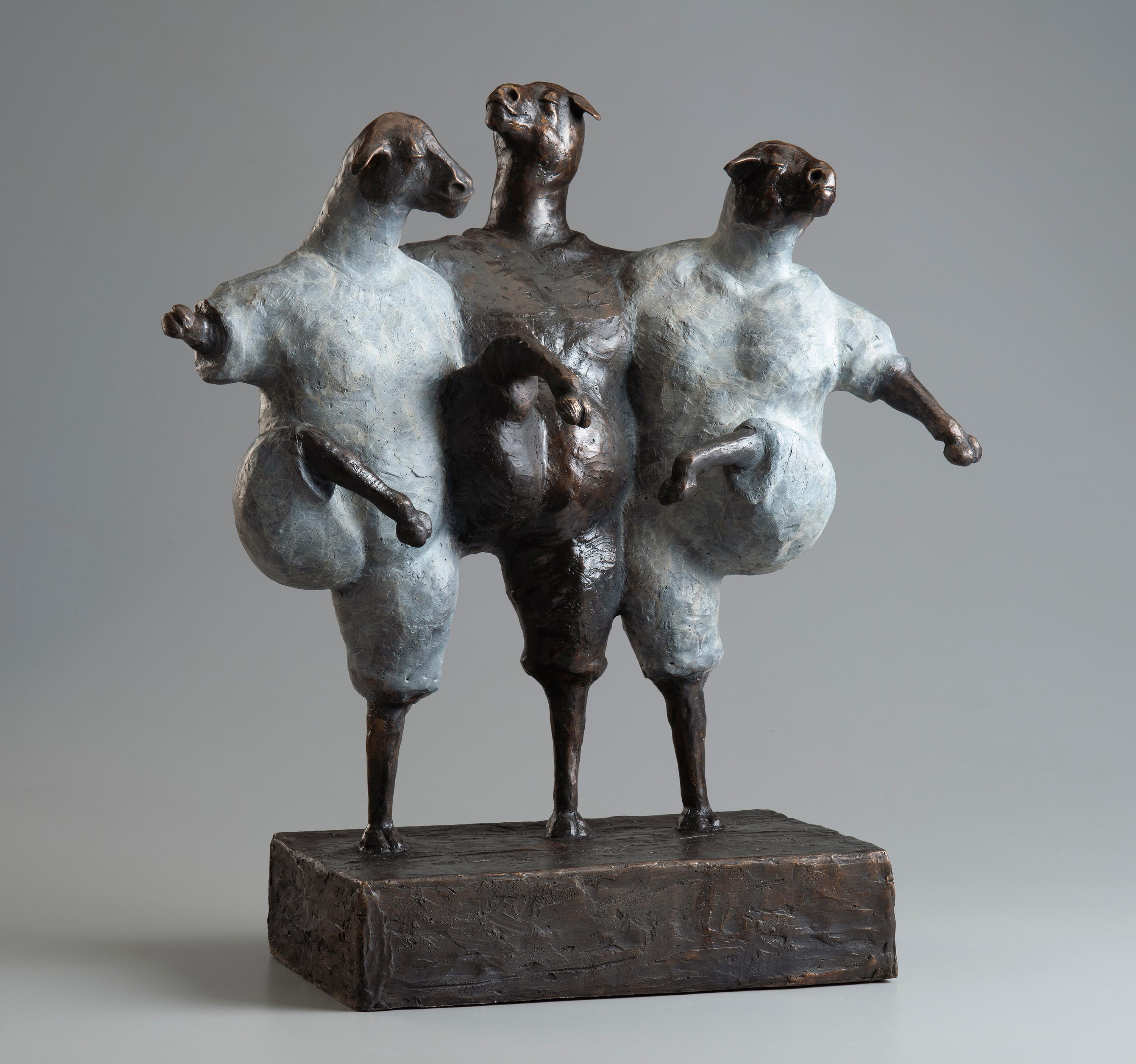 Giuseppe Palumbo Figurative Sculpture - Flock of 3 10/250
