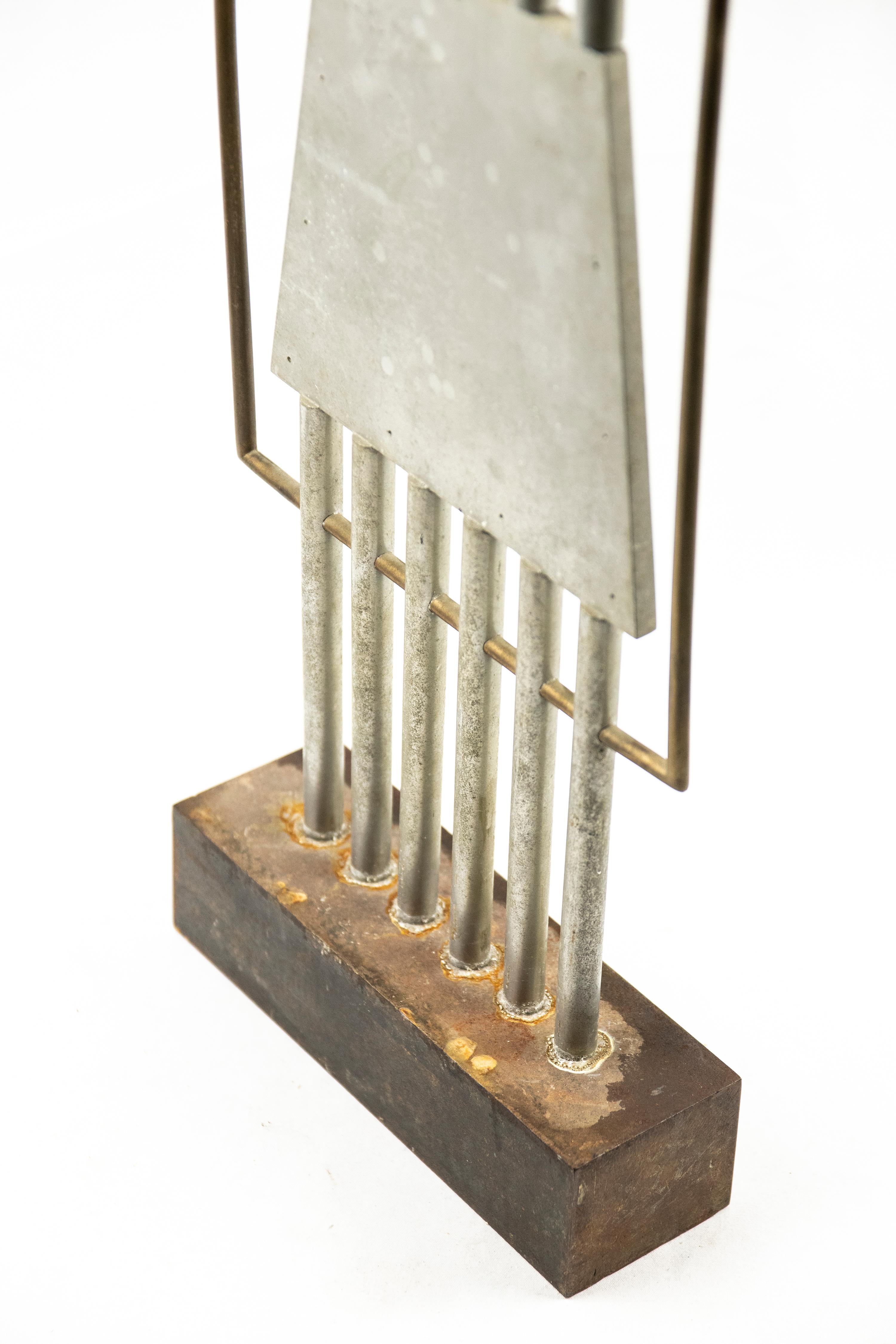 Composizione geometrica - Scultura di Giuseppe Pulvirenti - 1984 in vendita 2