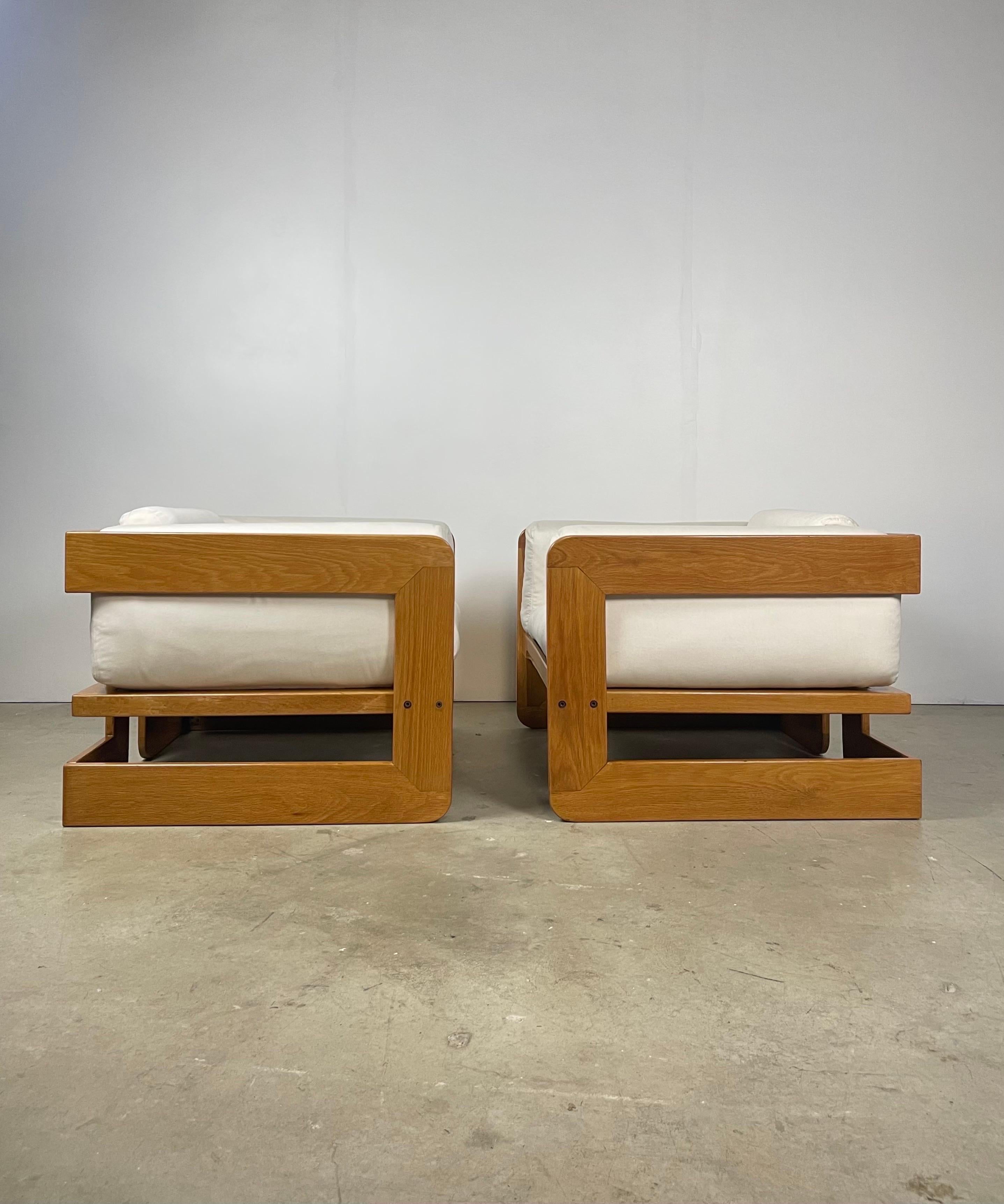 Mid-Century Modern Giuseppe Raimondi 1970s Italian Oak Chairs
