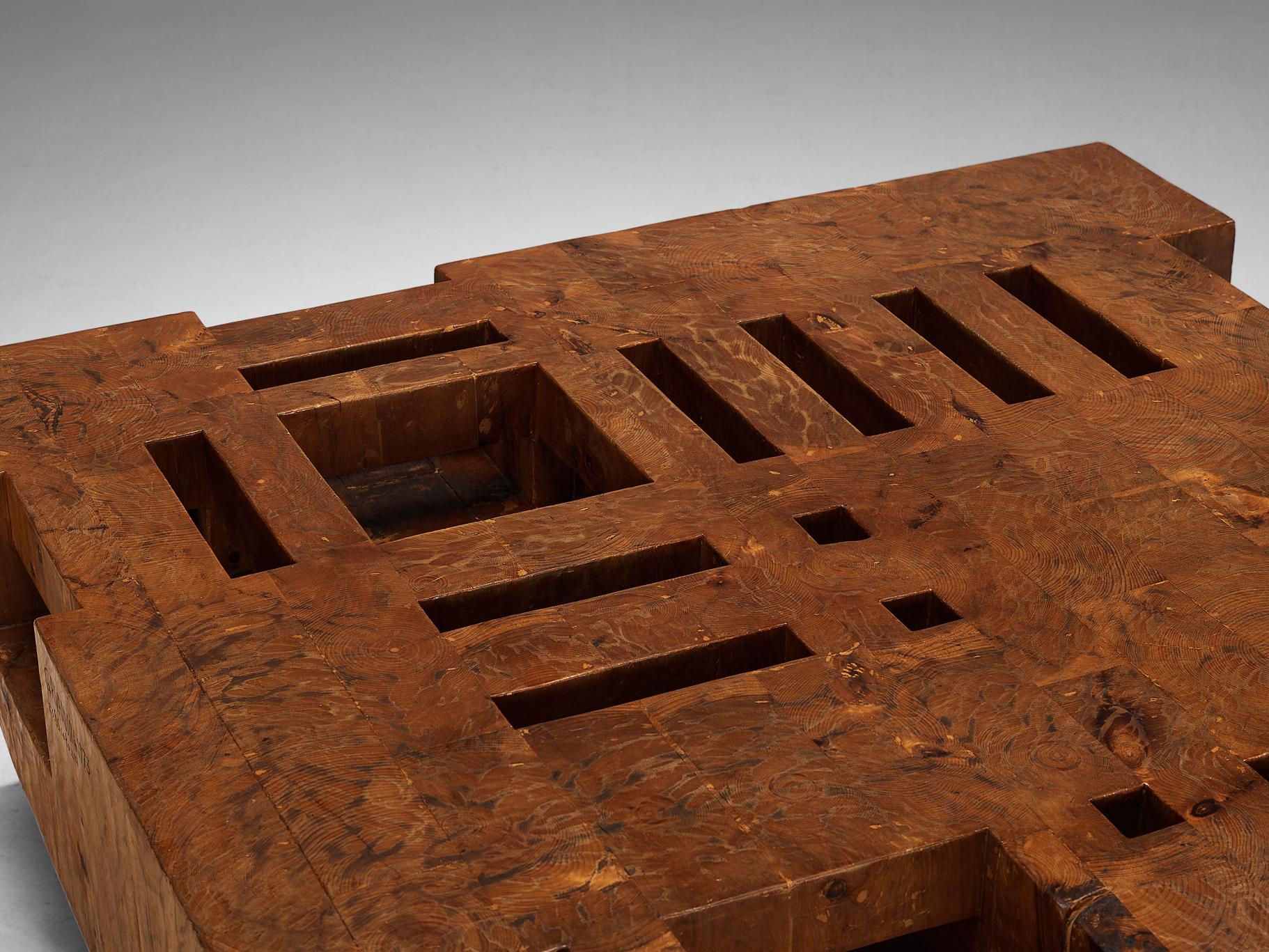 Giuseppe Rivadossi 'Bloco Galla' Coffee Table in Pine For Sale 7
