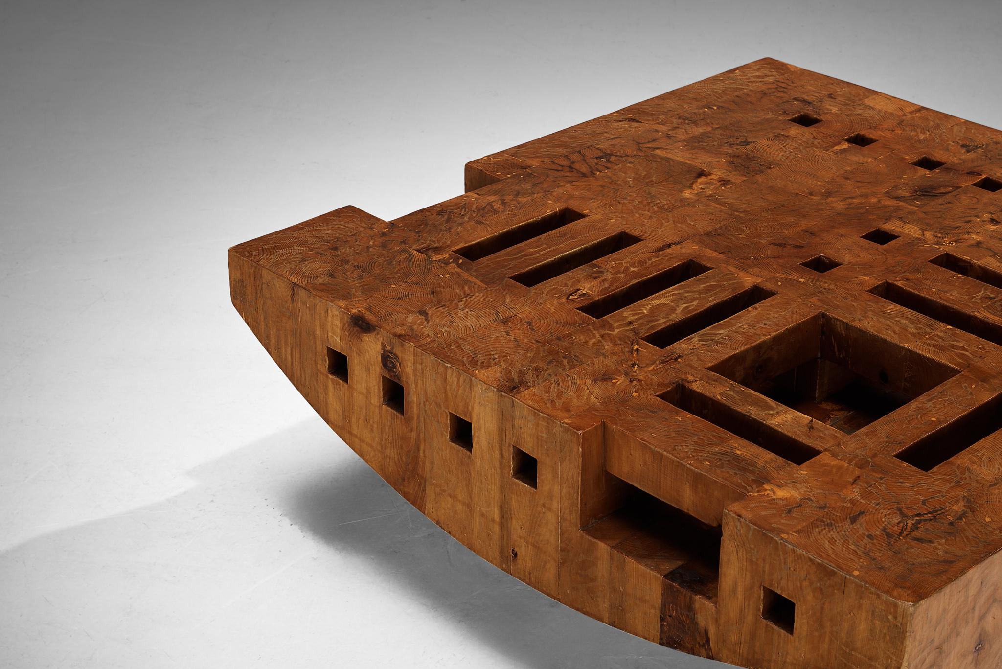 Giuseppe Rivadossi 'Bloco Galla' Coffee Table in Pine For Sale 8