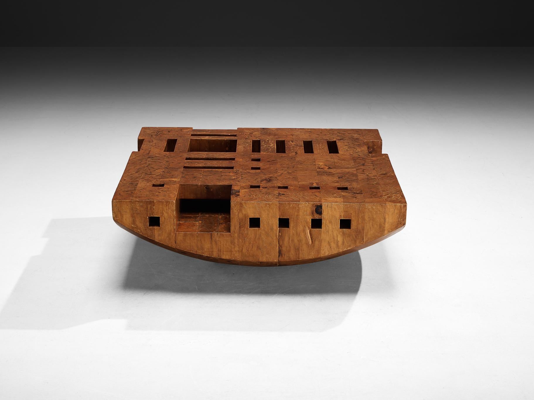 Giuseppe Rivadossi 'Bloco Galla' Coffee Table in Pine For Sale 1