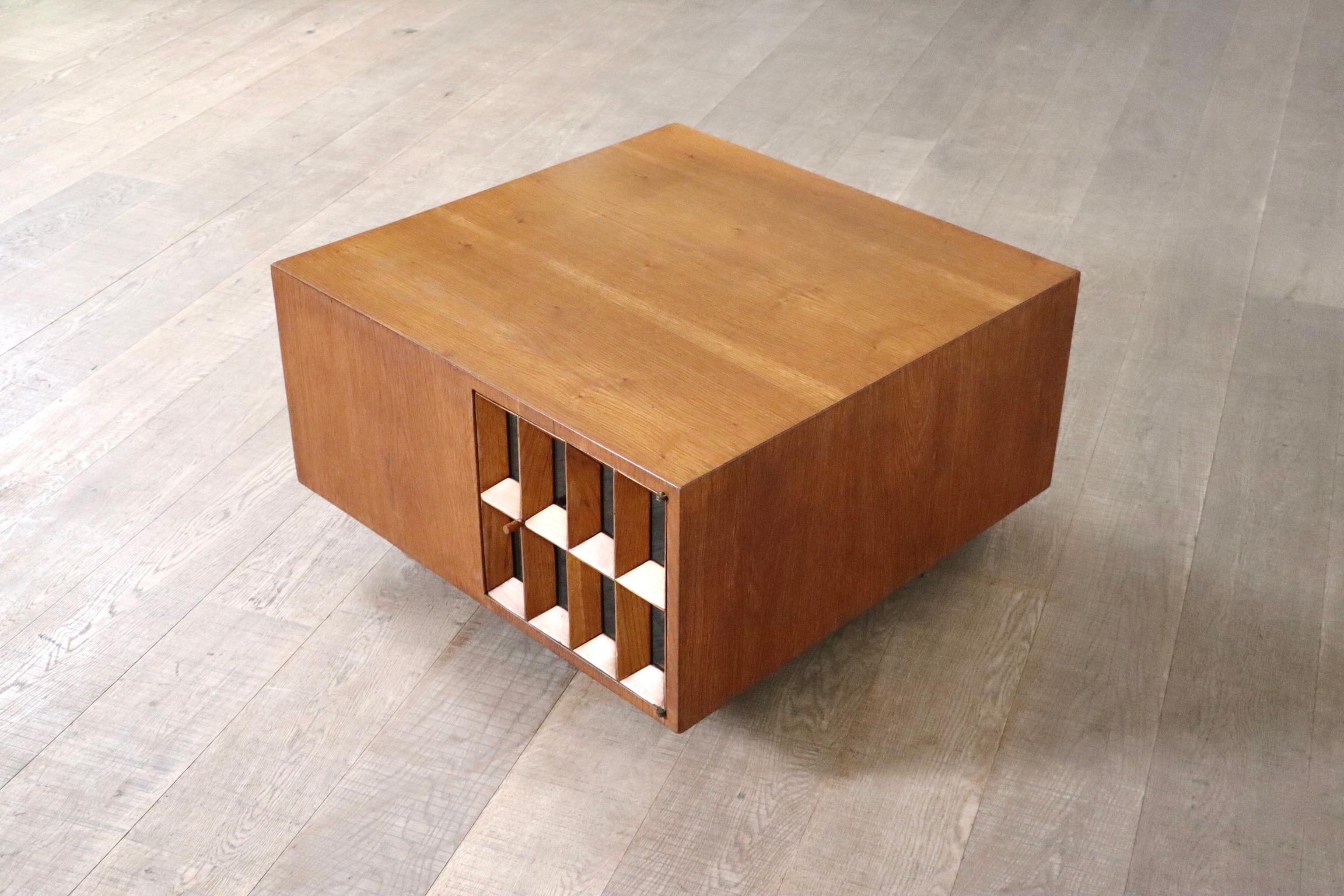 Giuseppe Rivadossi Coffee Table In Oak With Glass Framed Doors, Italy 1975 5