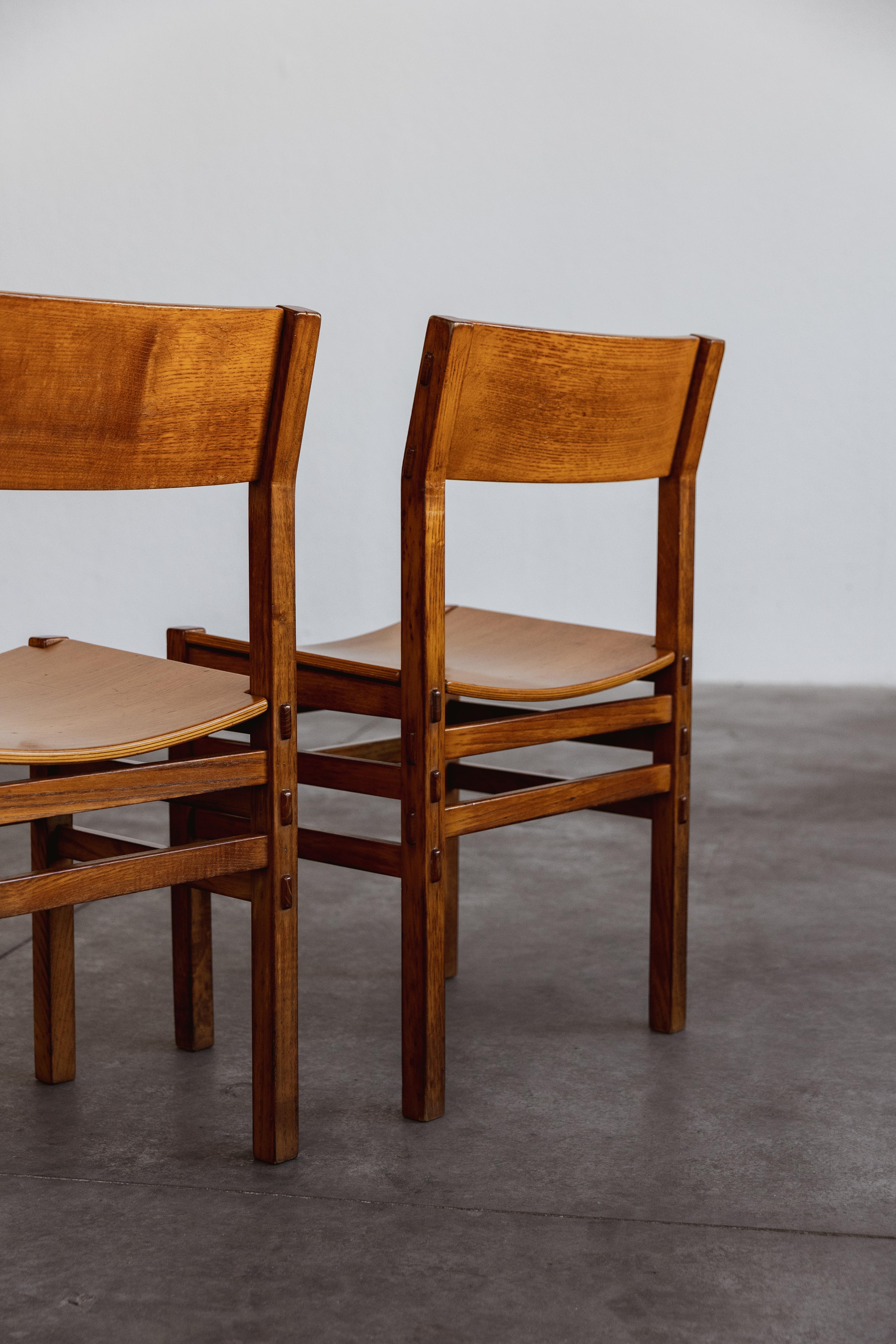 Giuseppe Rivadossi Esszimmerstühle für Officina Rivadossi, 1980, 6er-Set, Giuseppe Rivadossi im Zustand „Gut“ im Angebot in Lonigo, Veneto