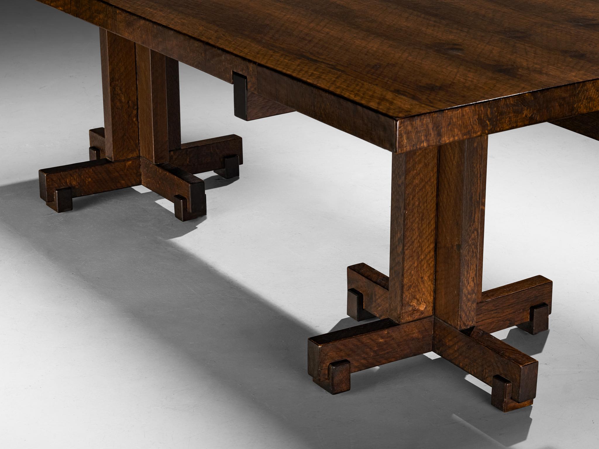 Mid-20th Century Giuseppe Rivadossi Dining Table in Oak with Cross Shaped Double Base For Sale
