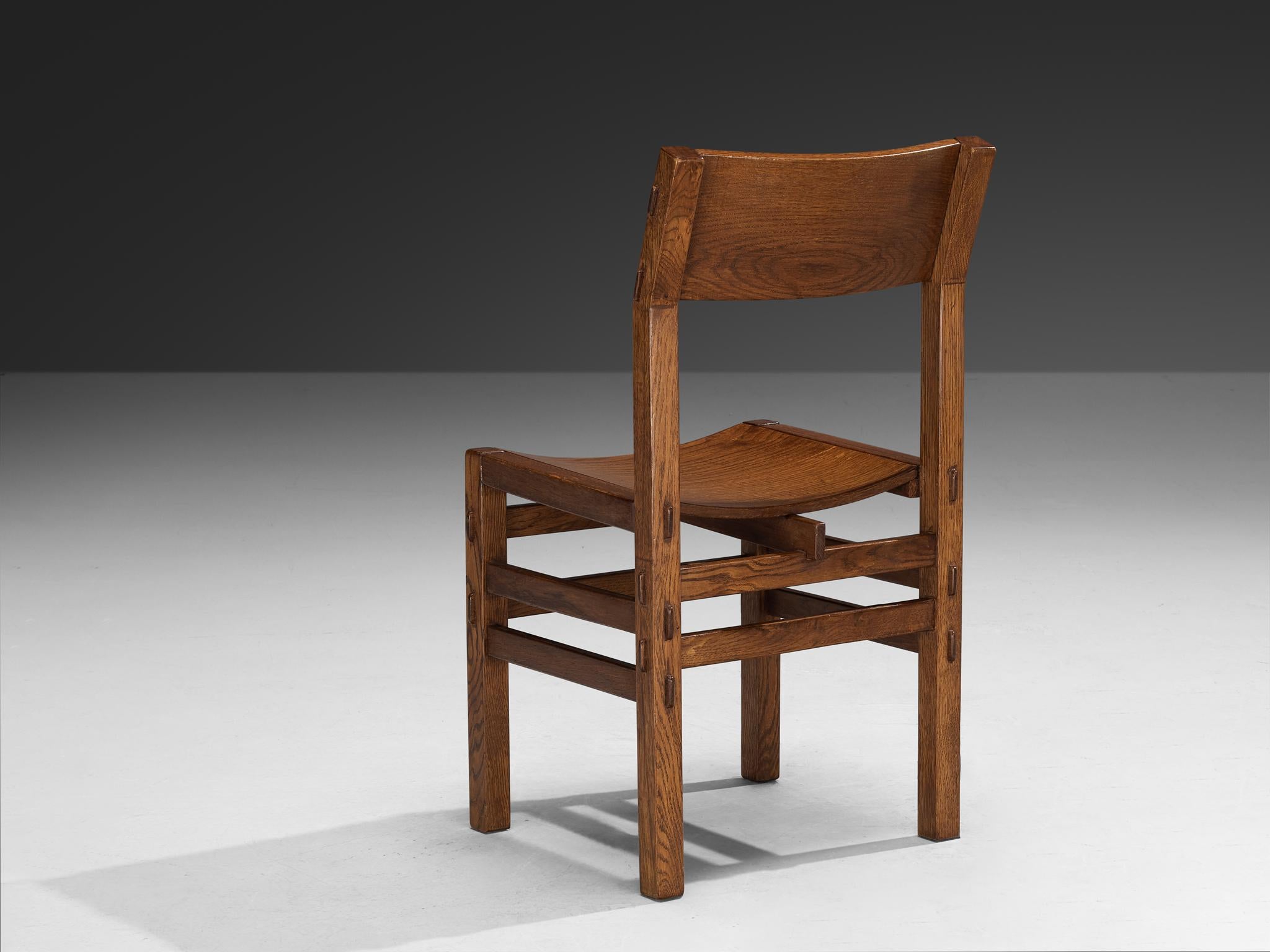 Giuseppe Rivadossi per Officina Rivadossi Sedie da pranzo con intagli in Oak in vendita 5